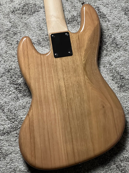 SLX Sparrow 70s Special V Essentials with Maple FB in Vintage Natural