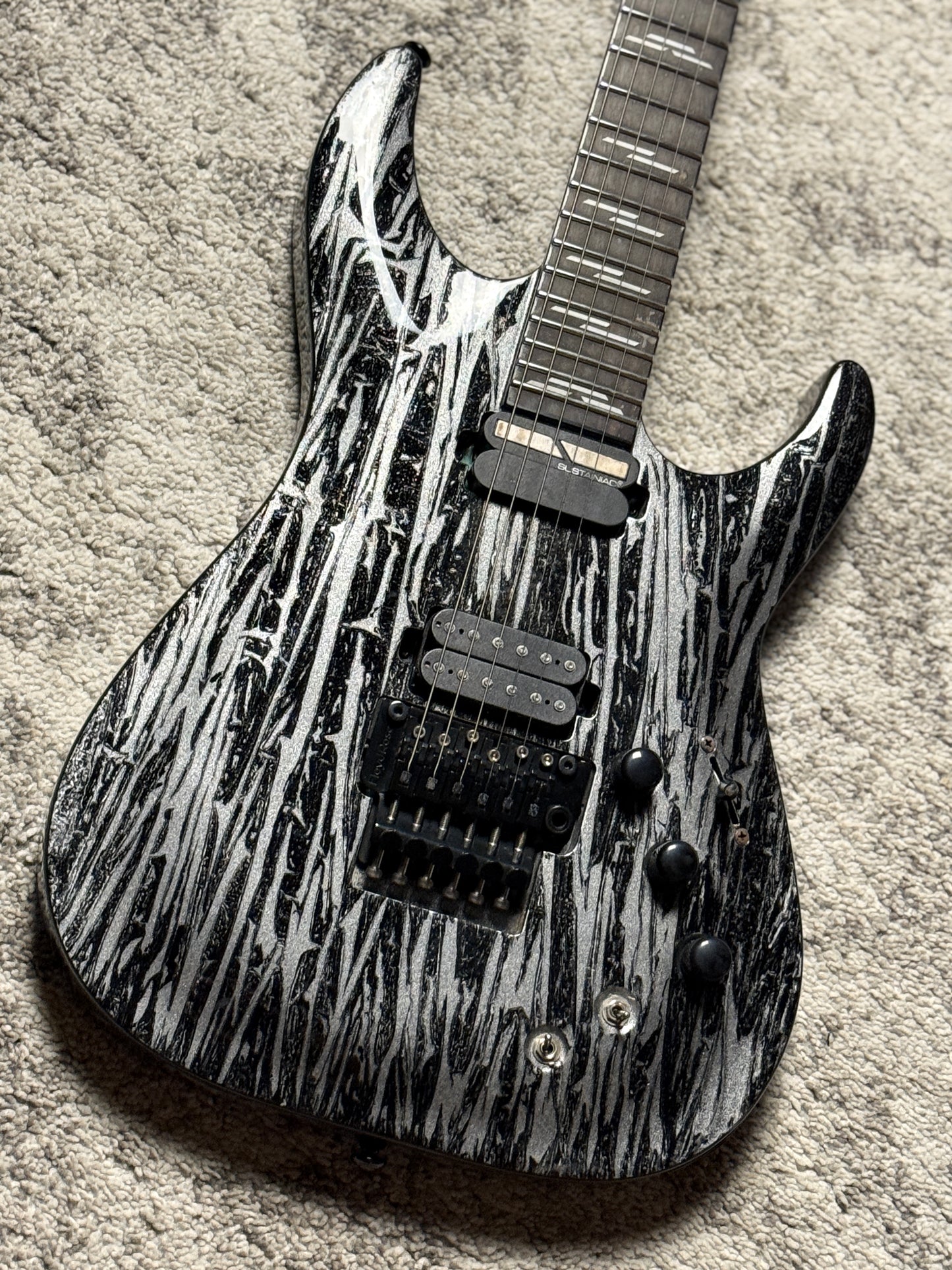 Schecter C-1 FR-S Silver Mountain - Black and Silver W21080094 (USED)