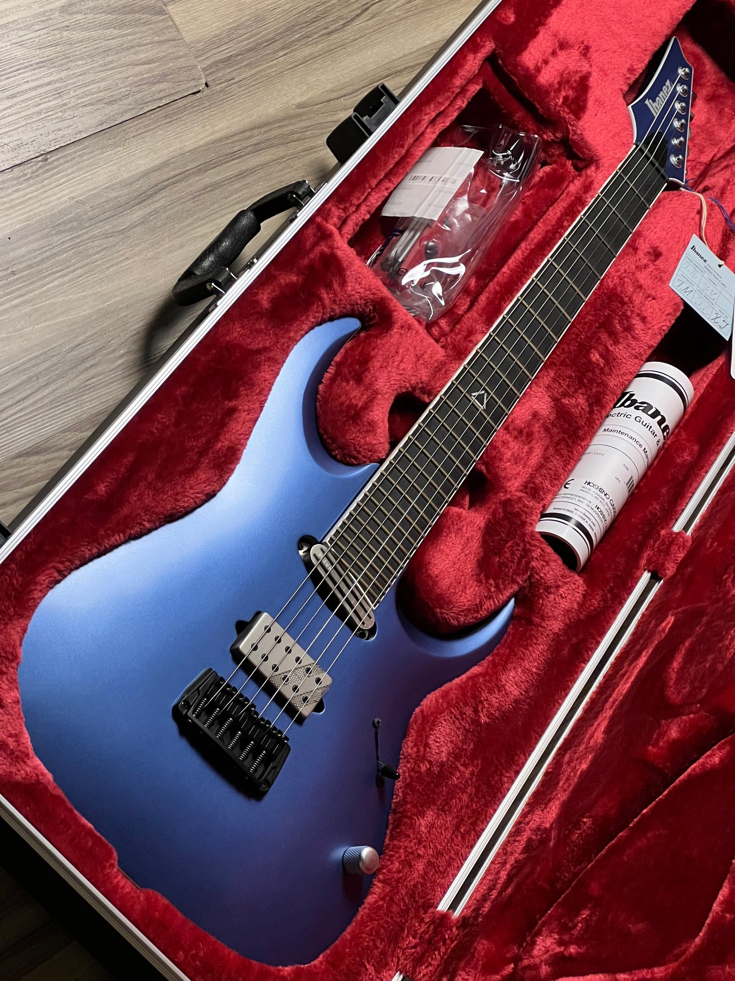 Ibanez Jake Bowen Signature JBM9999 in Azure Metallic Matte F2500732
