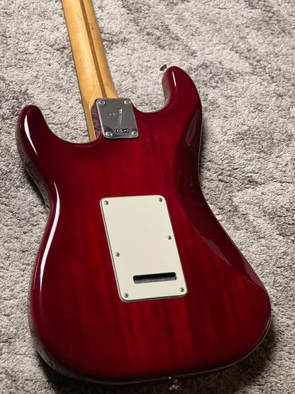 Fender Player II Stratocaster HSS With RW FB In Transparent Cherry Burst