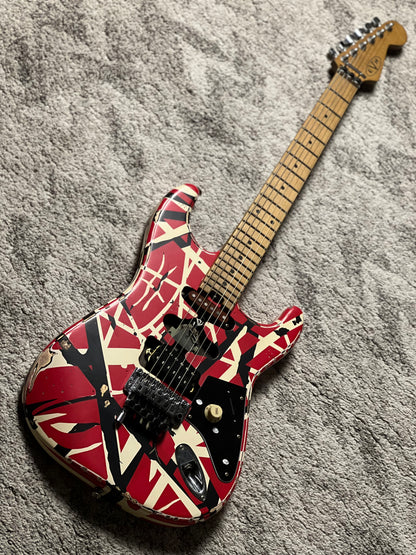 EVH Striped Series Frankenstein Relic - Red/Black/White EVH2202273
