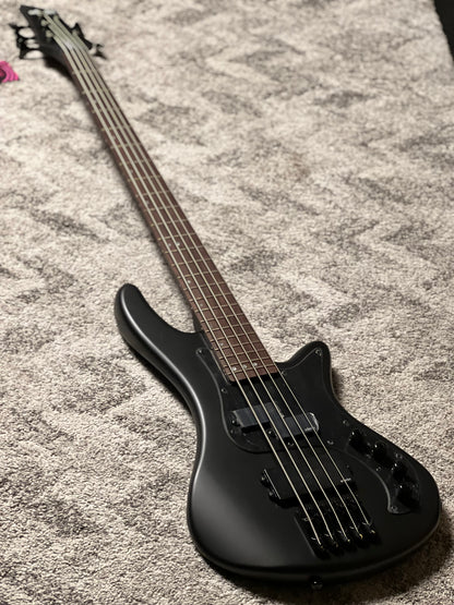 Schecter Stiletto Stealth-5 in Satin Black