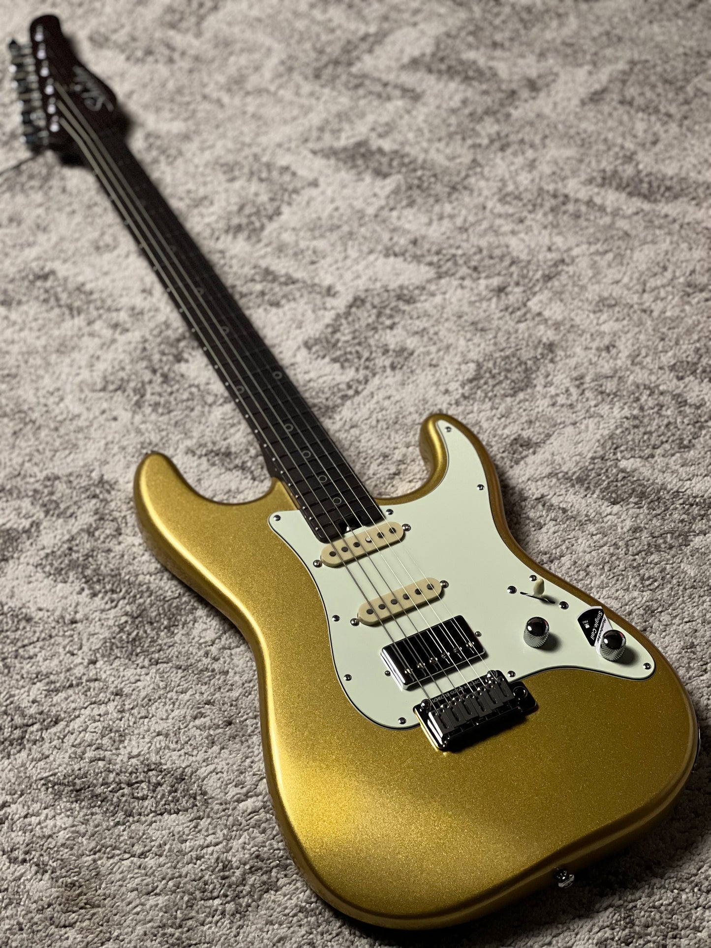 Schecter Nick Johnston Traditional HSS 10th Anniversary in Atomic Saffron IM25030861