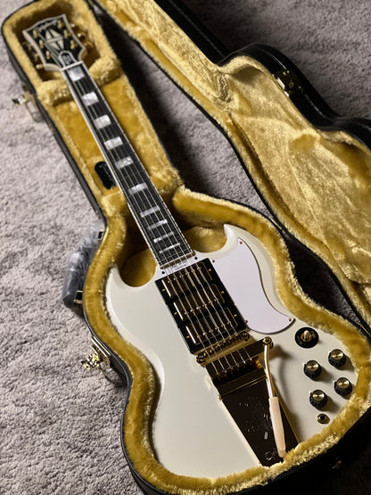 Epiphone 1963 Les Paul SG Custom With Maestro Vibrola in Classic White 26031520675