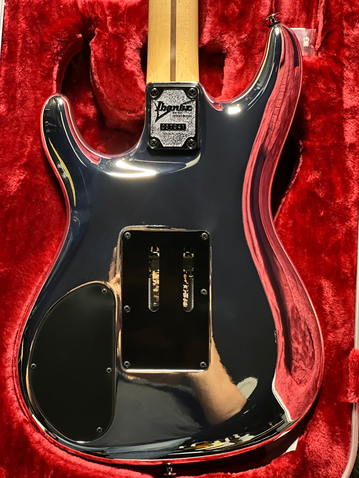 Ibanez JS3CR Joe Satriani Signature w/Case In Chrome Boy F2401024