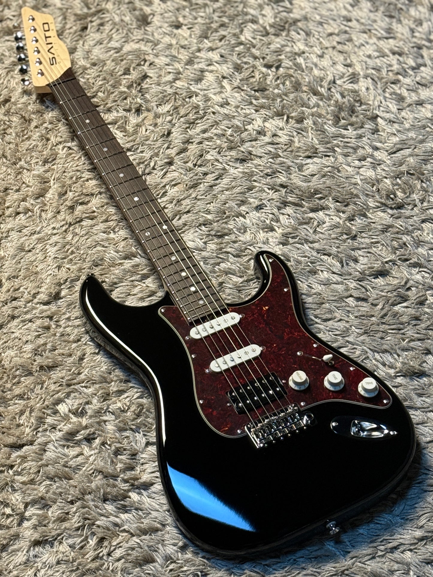 Saito S-622CS SSH Heritage with Rosewood in Black with Tortoise PG 253040