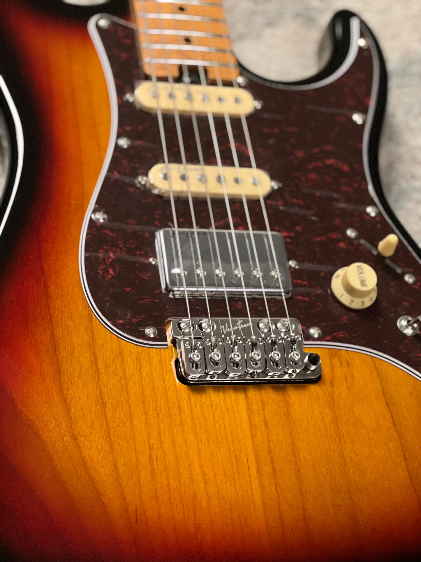 MS-1 Classic VT in 3-Tone Sunburst with Roasted Maple FB