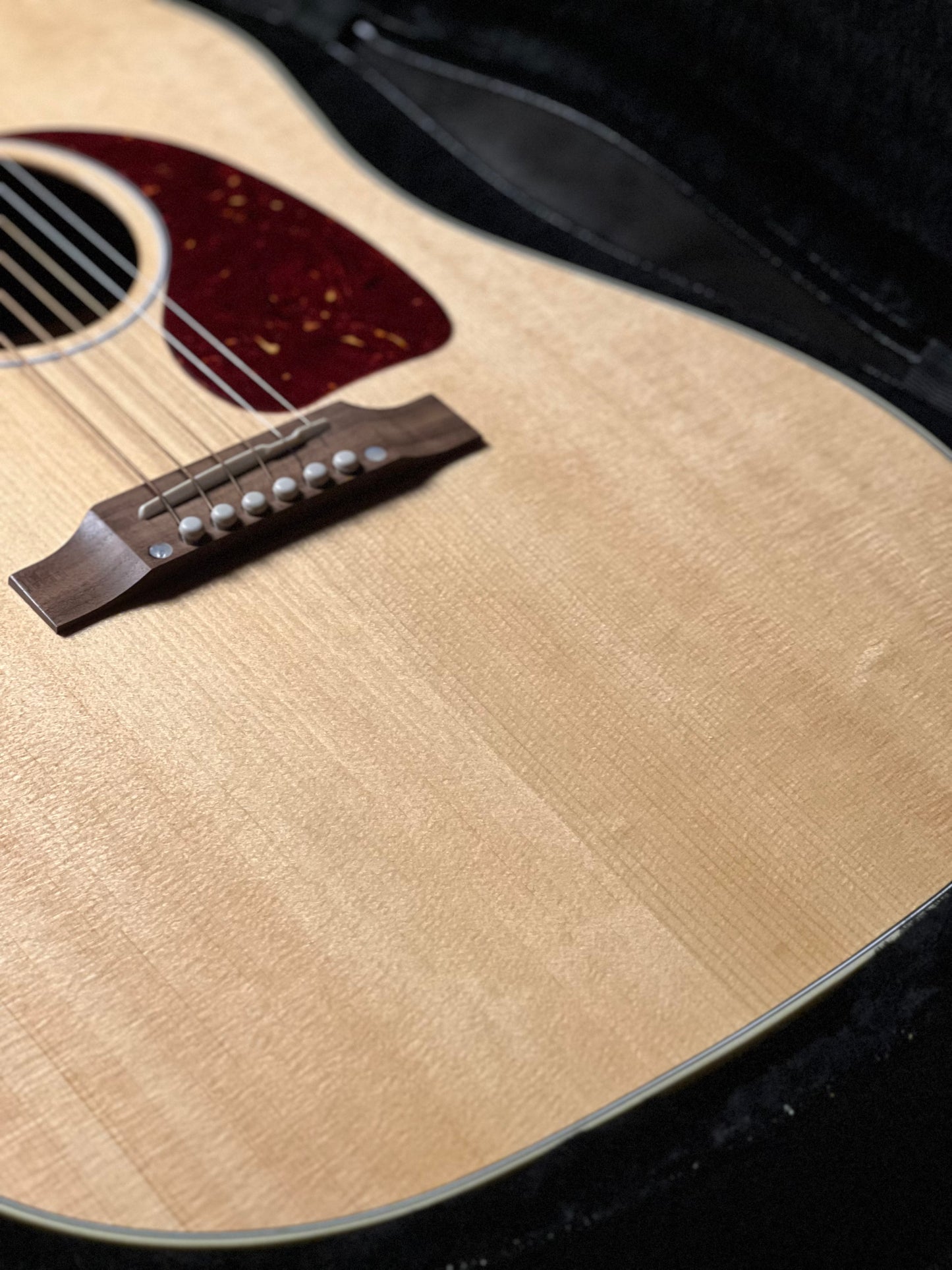 Gibson Acoustic J-45 Studio Walnut in Antique Natural 20393016