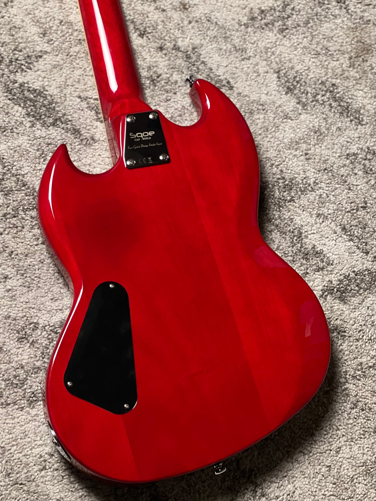 SQOE SESG450 RD in Cherry Red