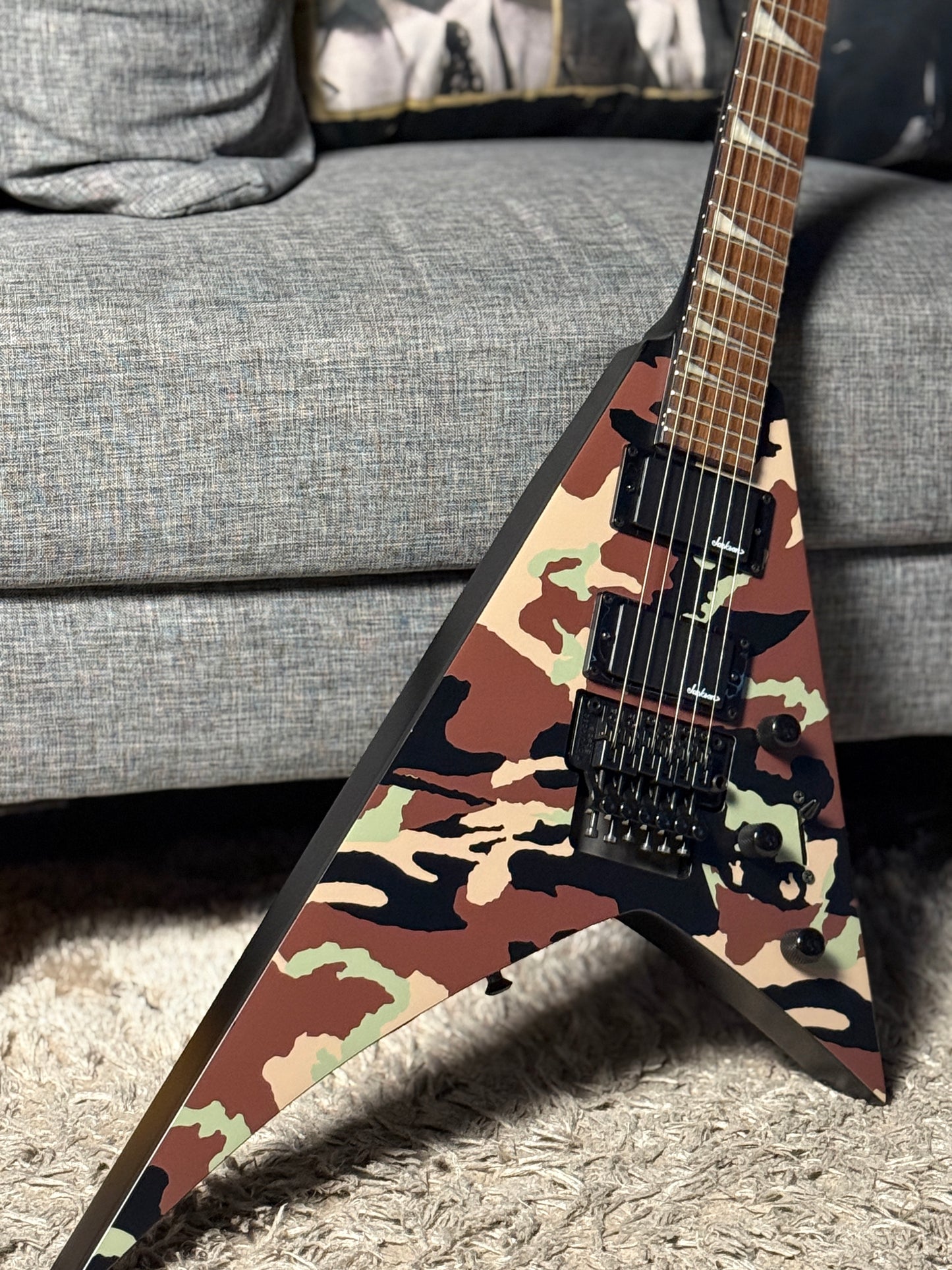 Jackson X Series Rhoads RRX24 with Laurel FB in Woodland Camo (USED)