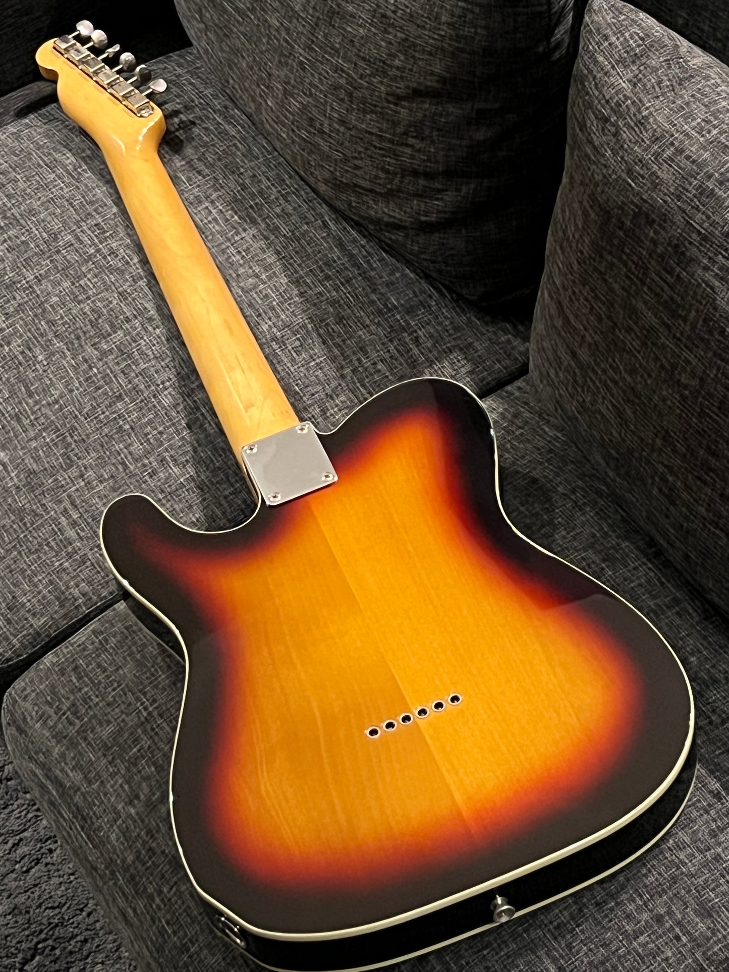 Tokai TTE-98B YS/R Breezysound Japan in Yellow Sunburst with Rosewood FB 180525