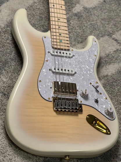Soloking MS-1 FM Artisan พร้อมคอเปลวไฟย่างใน Nafiri Special Run สีแดงใส JESCAR 