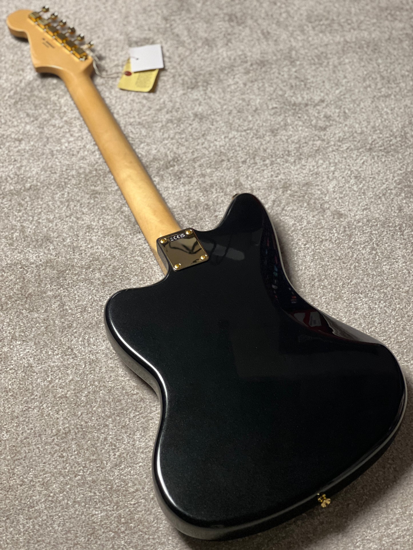 Fender Japan Traditional 2025 Collection 60s Jazzmaster with RW FB in Black Pearl JD25016137