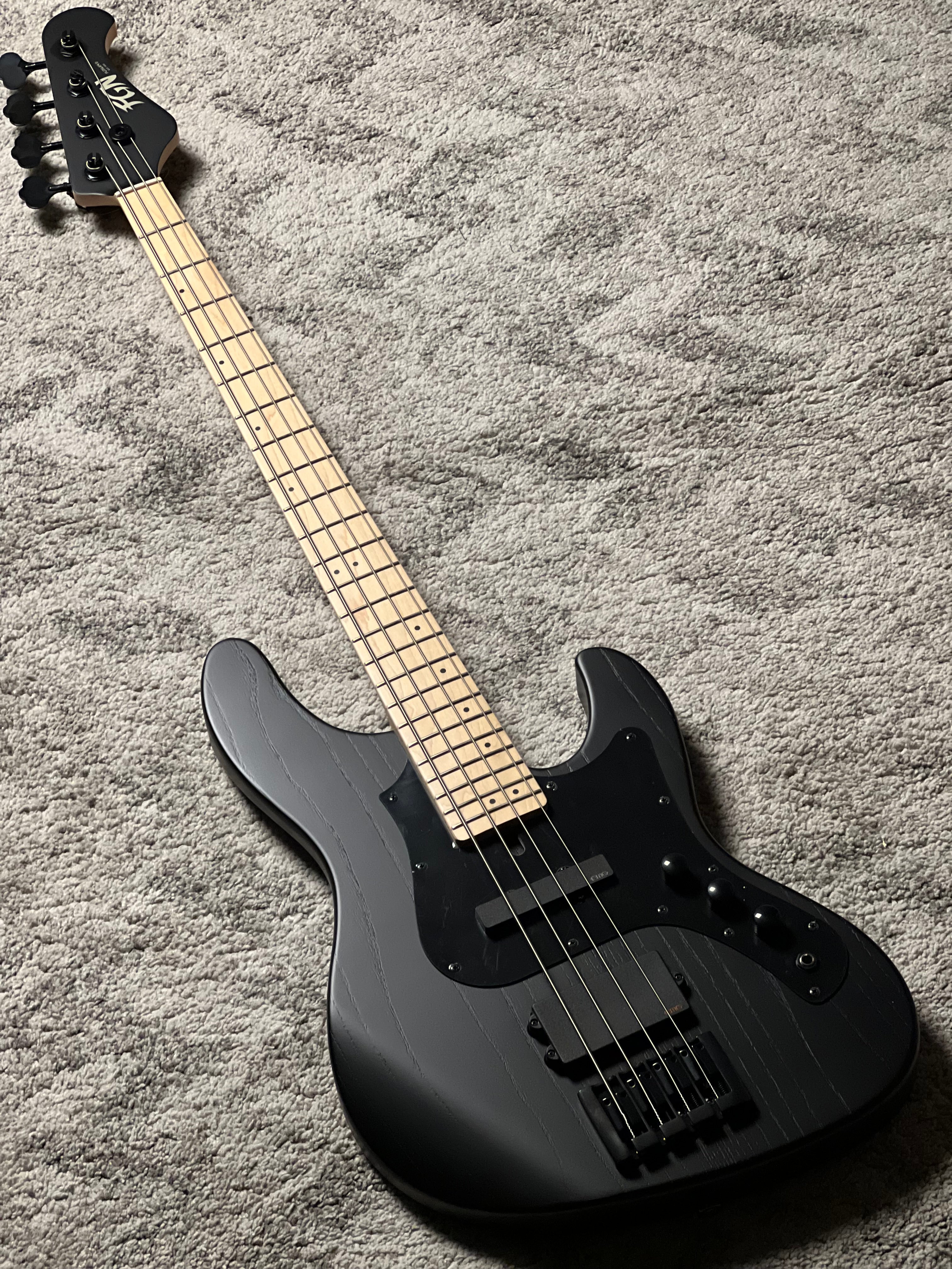 Fujigen FGN Mighty Jazz JMJ2-ASH-DEM/OPB in Open Pore Black