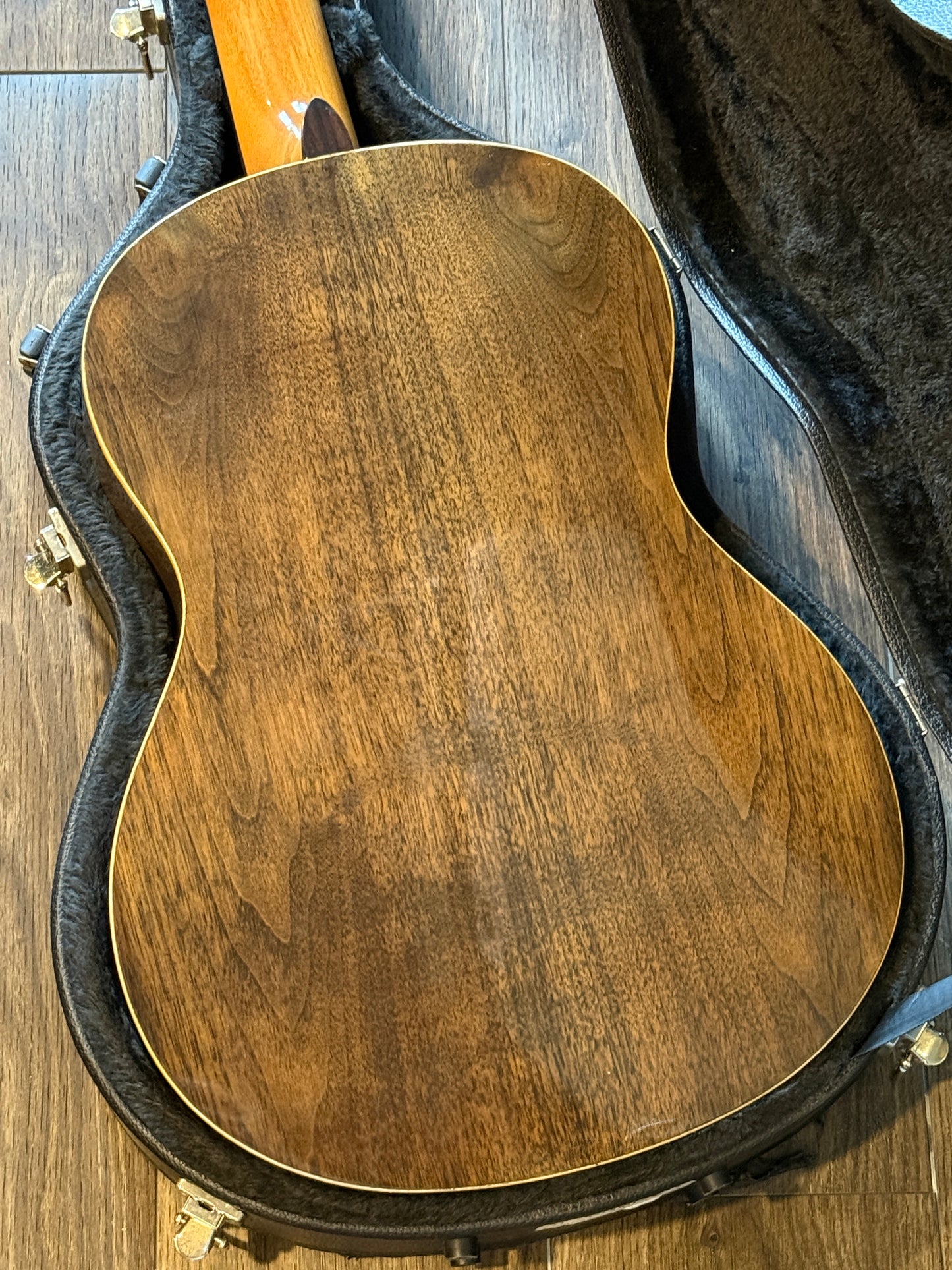 Manuel Rodriguez Caballero 10 Cutaway Nylon String Acoustic-Electric Guitar Natural with Case S/N 08800 (USED)