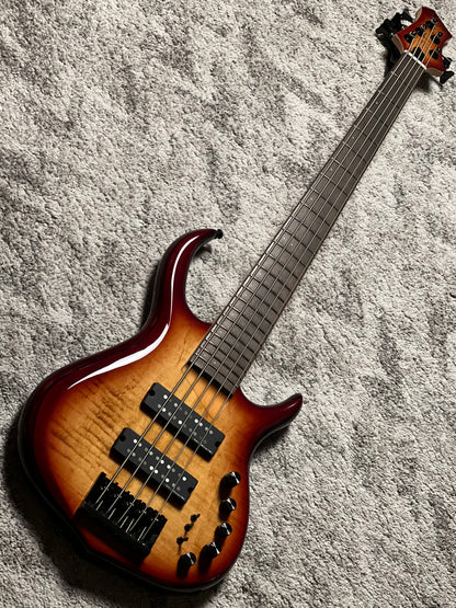 Sire Marcus Miller M7-5 ST 2nd Gen + Solid Flame in Brown Sunburst