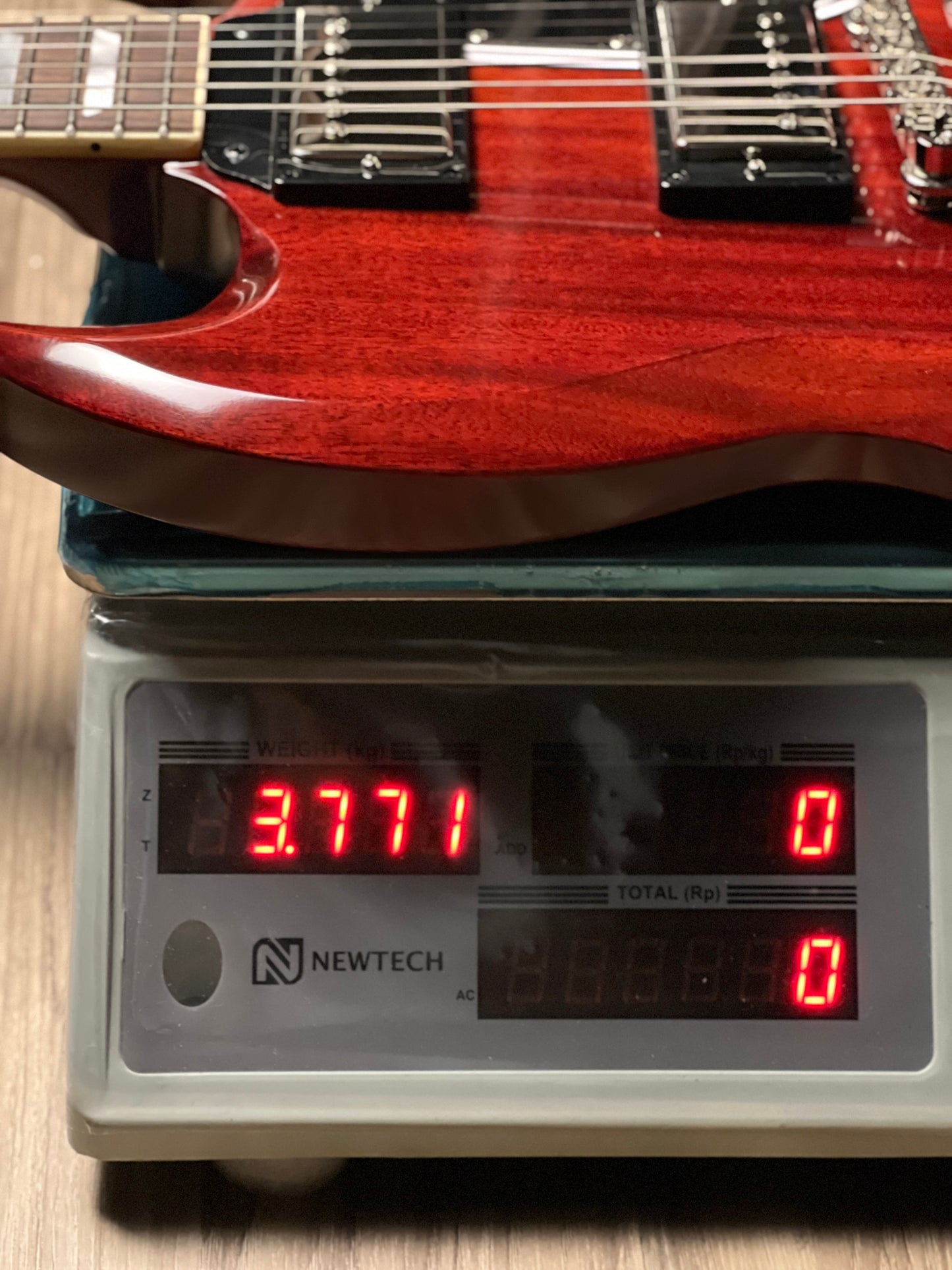 Epiphone 1964 SG Standard with Maestro Vibrola Reissu in Cherry Red w/Case