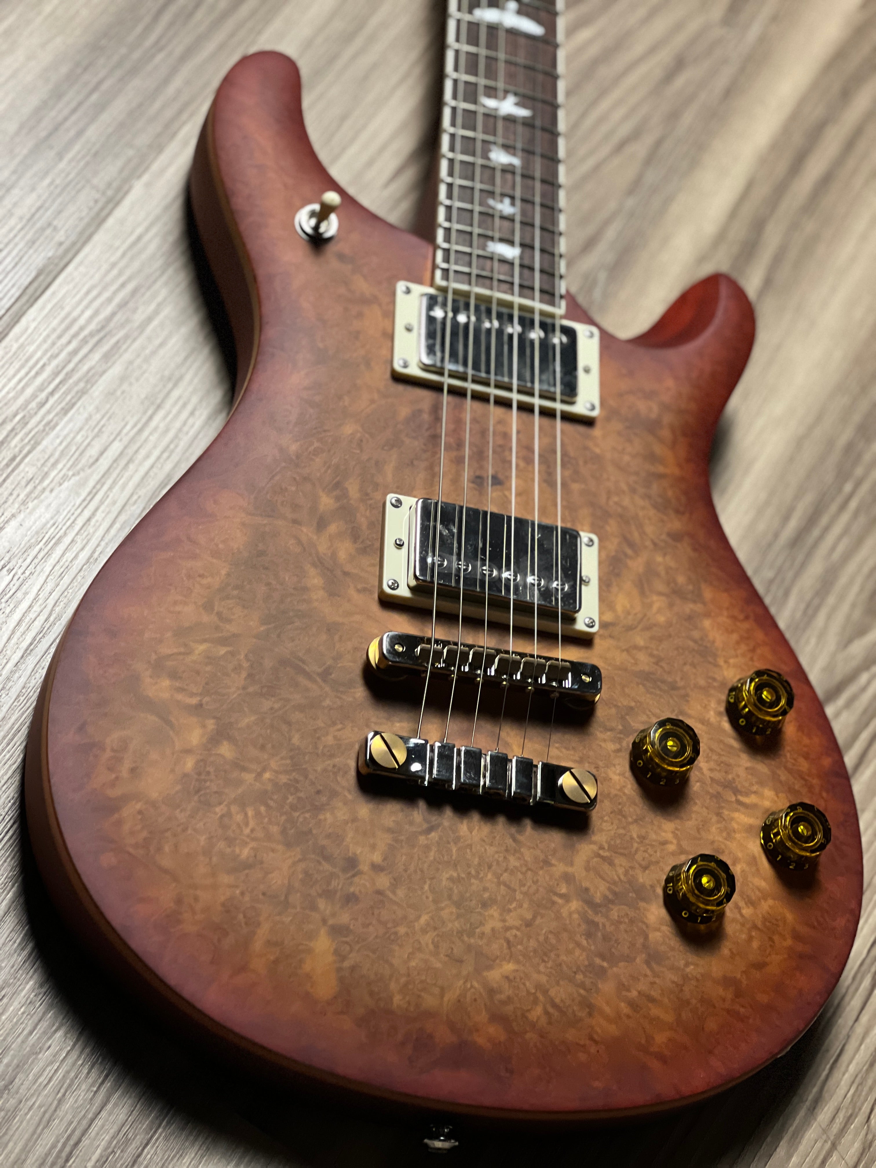 PRS SE 
