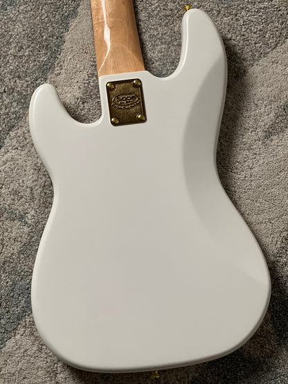 SQOE SPB659 in White