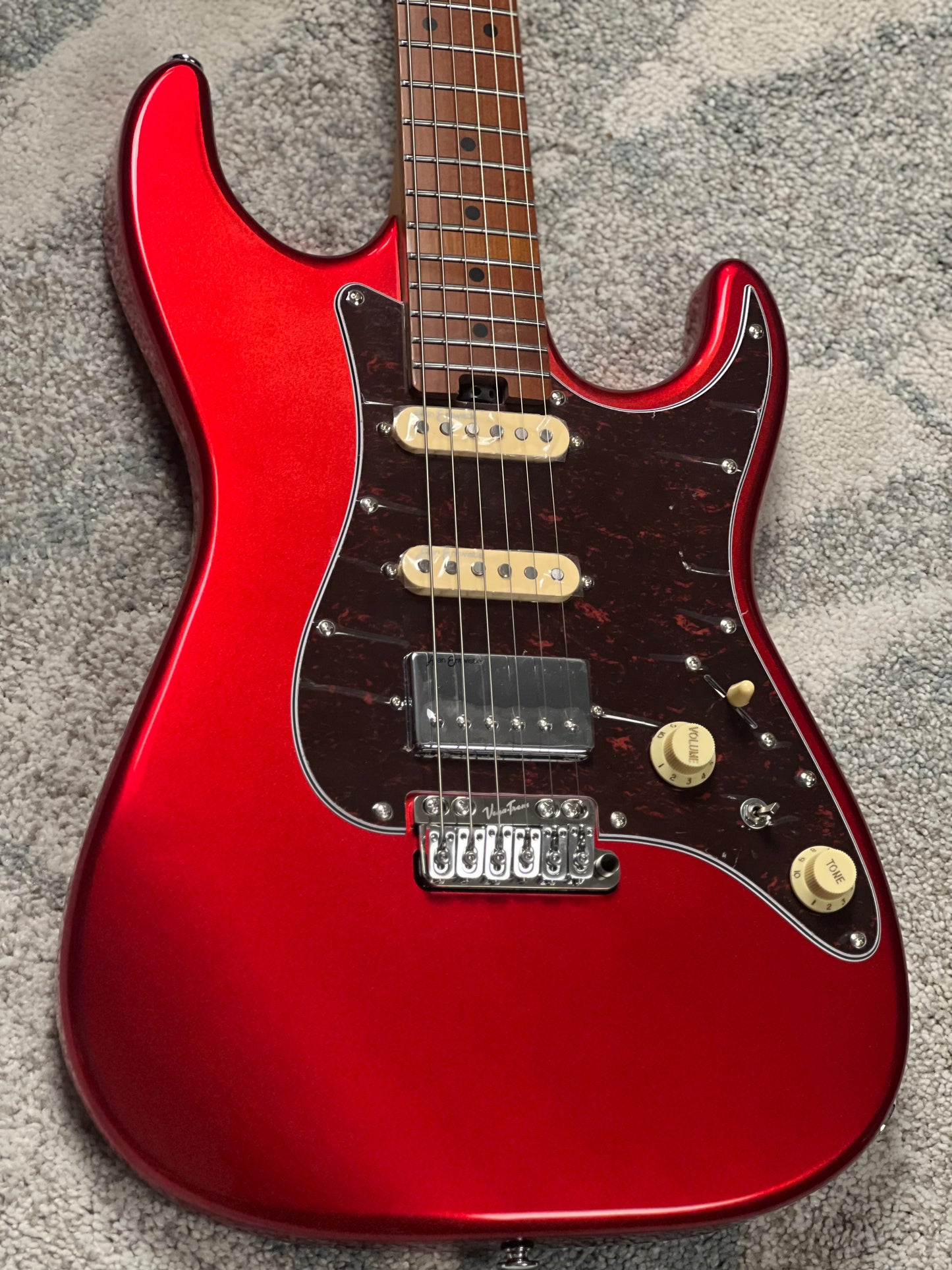 MS-1 Classic VT in Candy Apple Red with Roasted Maple FB