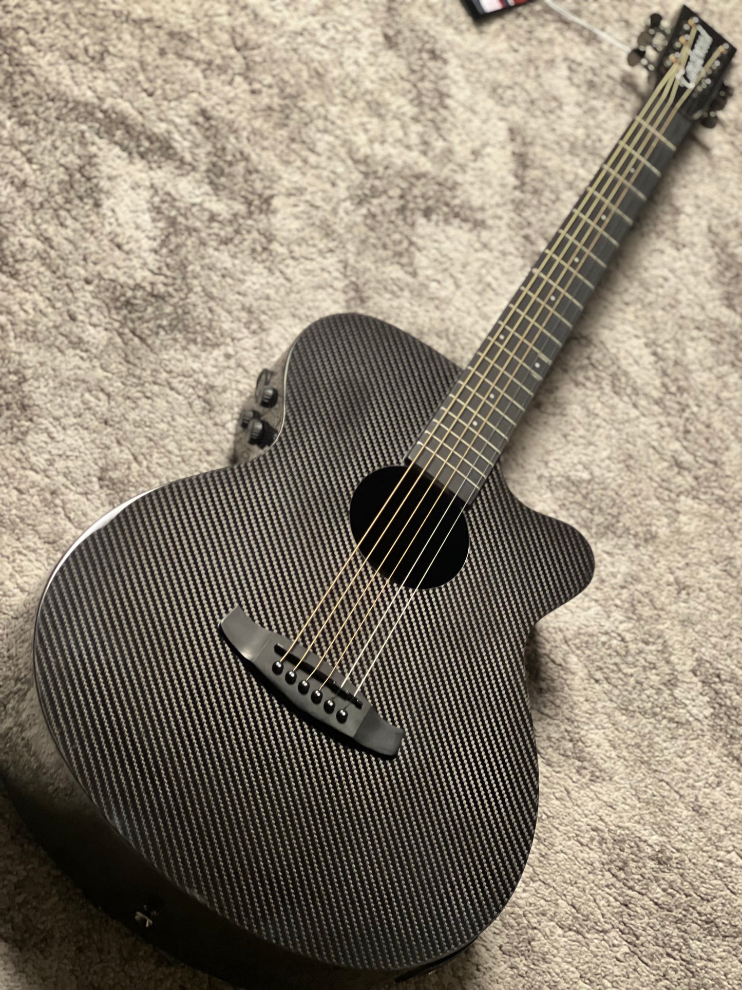 Tanglewood TW4-CE-CBN Winterleaf Carbon Fibre Top SuperFolk Acoustic w/ Pickup in Metallic Grey Gloss
