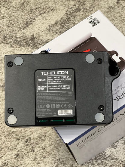 TC Helicon Perform-V Vocal Effects Processor