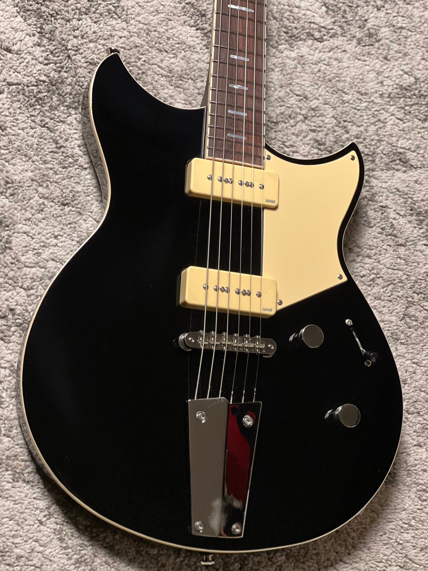 Yamaha Revstar Standard RSS02T BL in Black