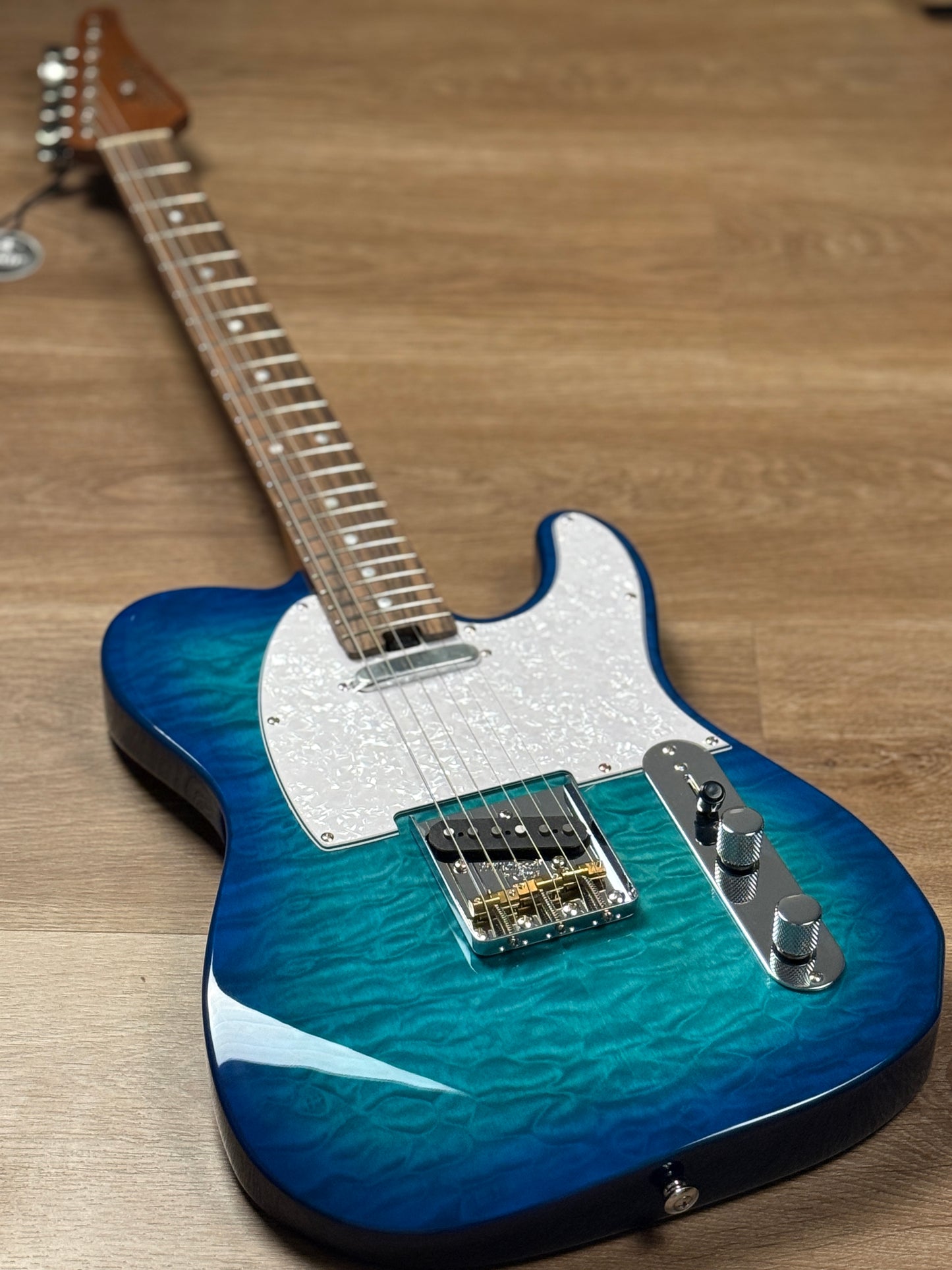 Soloking MT-1 Vintage Quilt with Rosewood FB in Aquamarine Nafiri Special Run