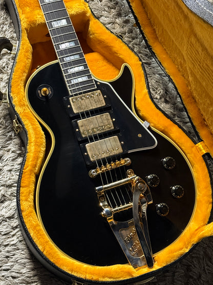 Gibson 1957 Les Paul Custom Reissue 3-Pickup Bigsby in Ebony w/Case 742580