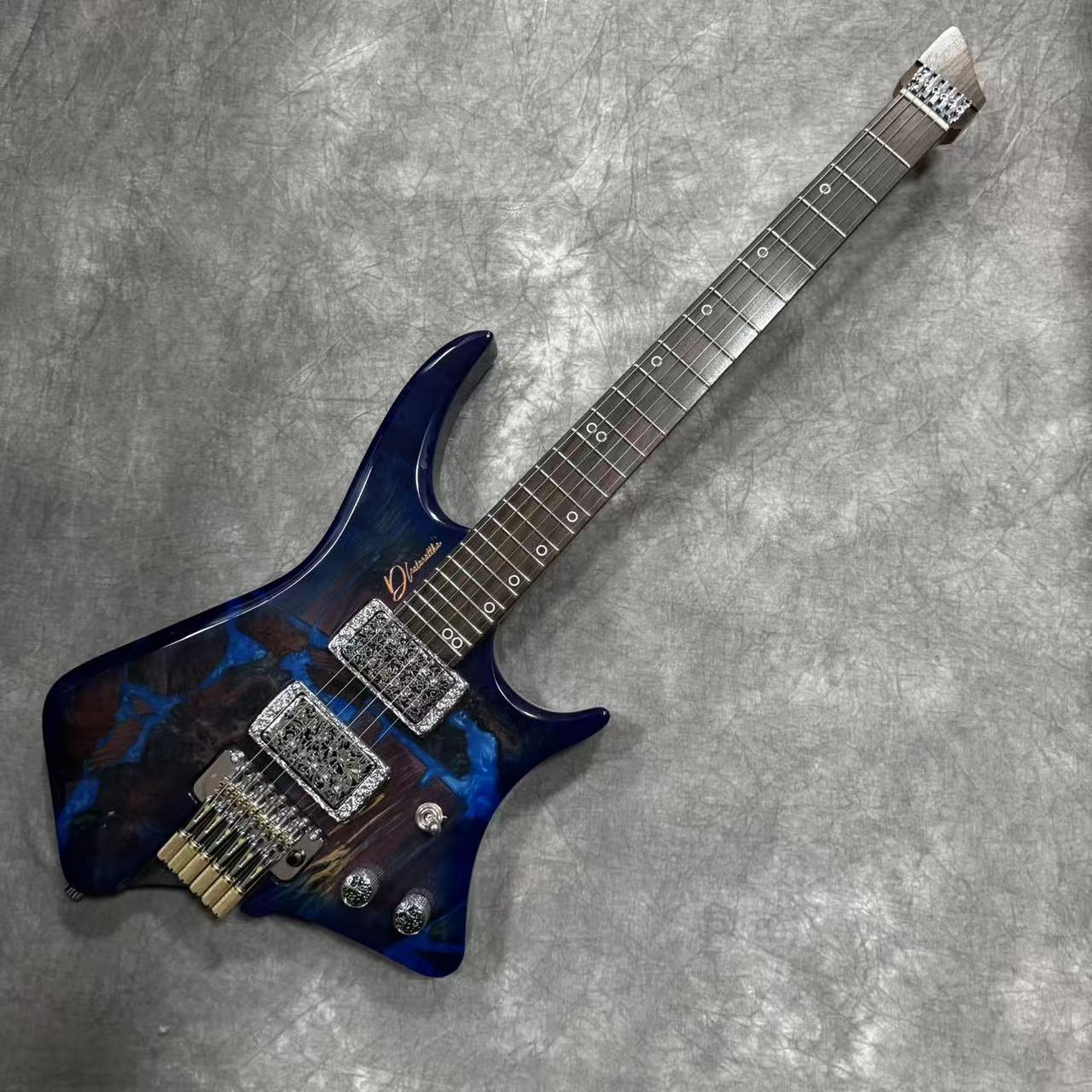 Dhatarattha Custom DHL in Lagoon Burl Top with RW FB Nafiri Special Run