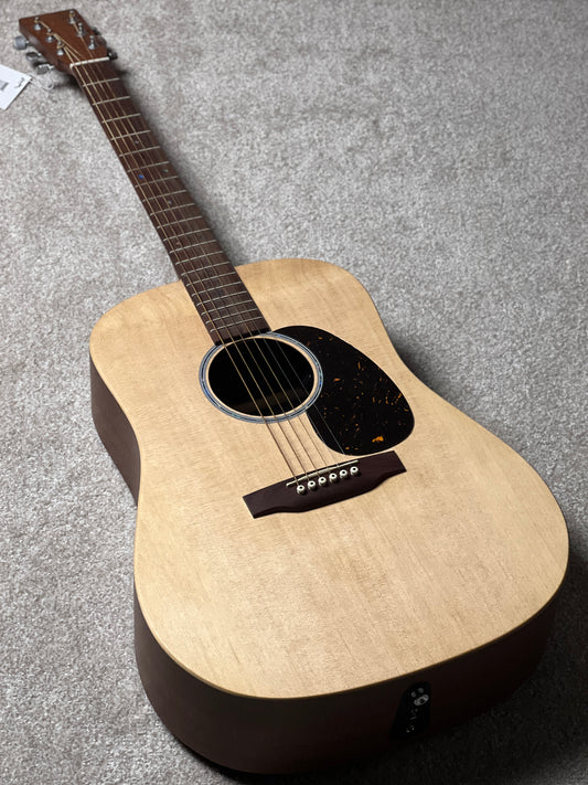 Martin DX2E-MAH Acoustic Guitar w/Spruce Top in Mahogany
