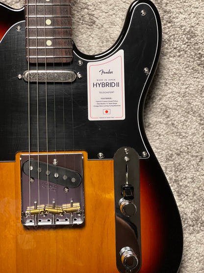 Fender Japan Hybrid II Telecaster with RW FB in 3-Color Sunburst JD24023352