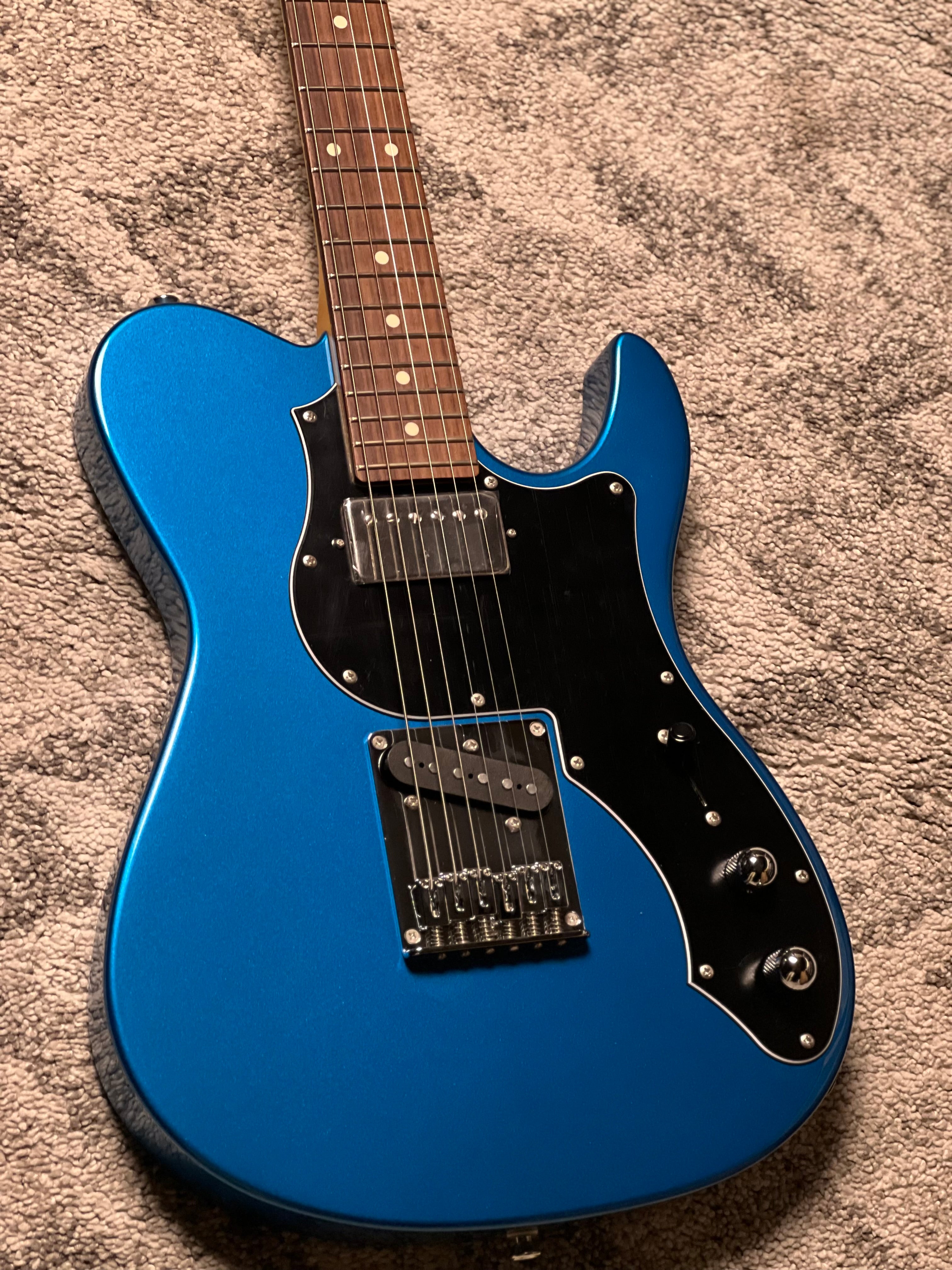 Fujigen FGN Boundary Iliad BIL2-R-HS/SLM in Sapphire Blue Metallic