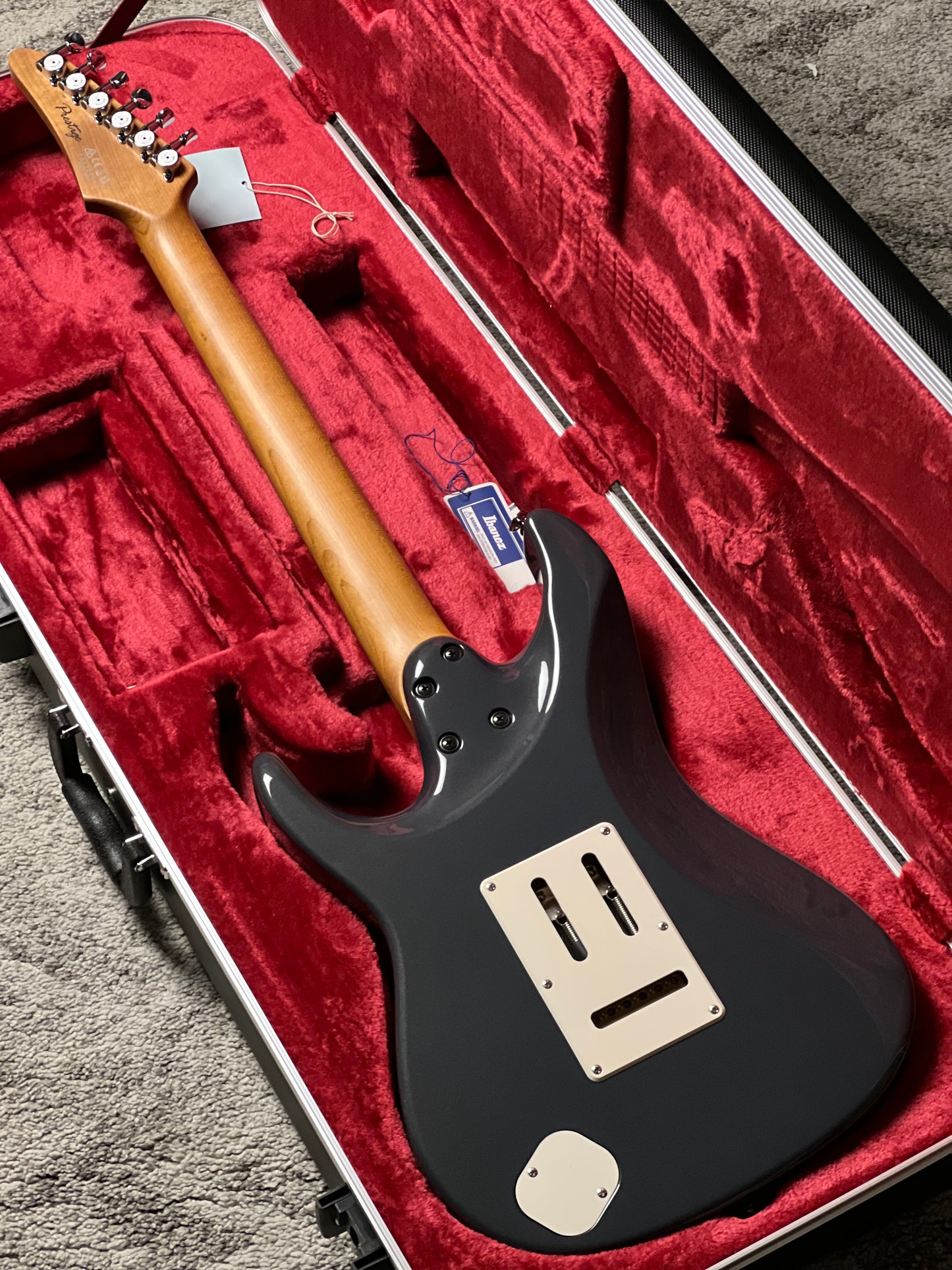 Ibanez Prestige AZ2204NW-GRM in Green Metallic w/Case F2412814