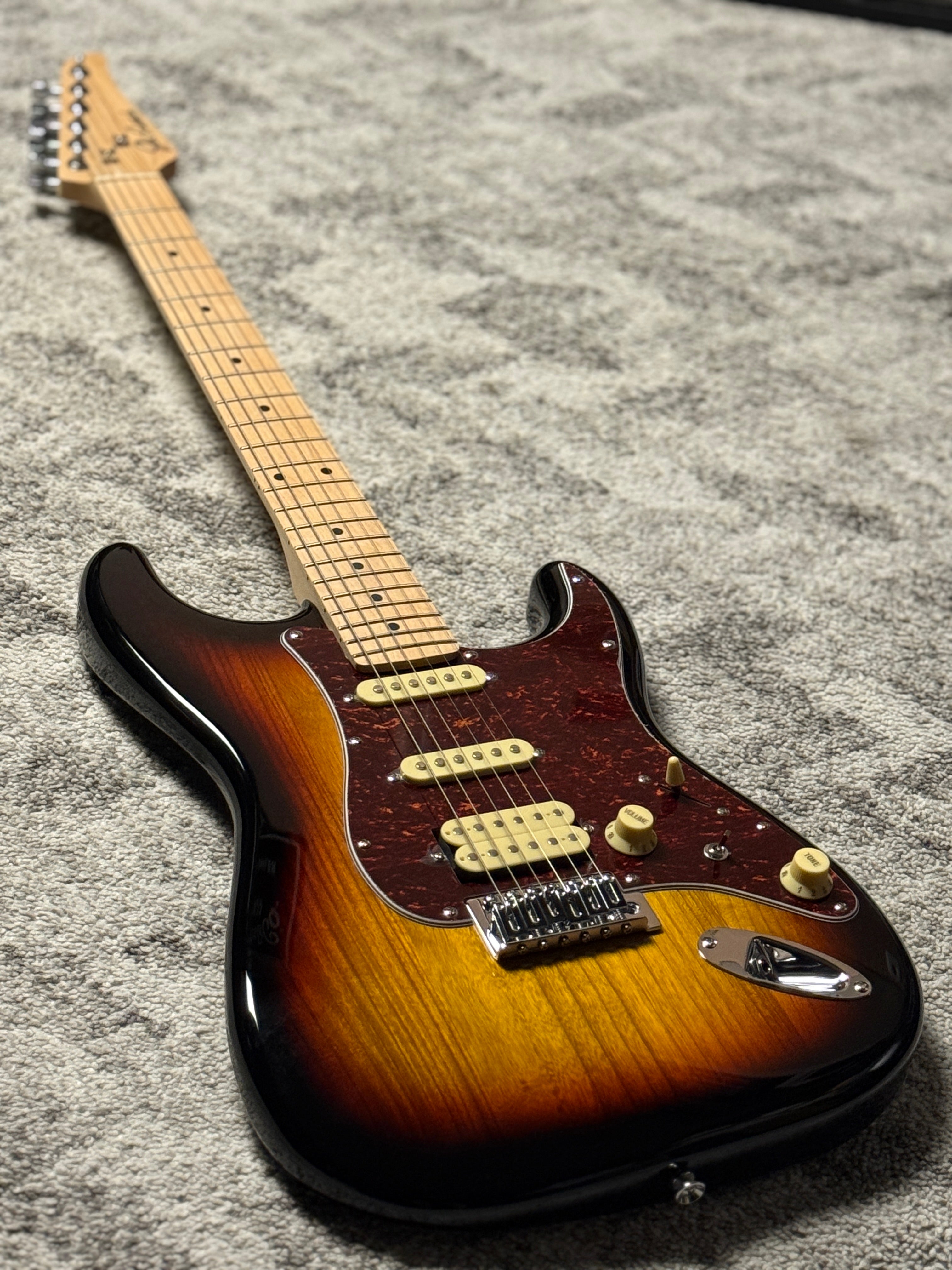 SLX Hawk Classic Essentials 22 HSS with Maple FB in in 3-Tone Sunburst ...