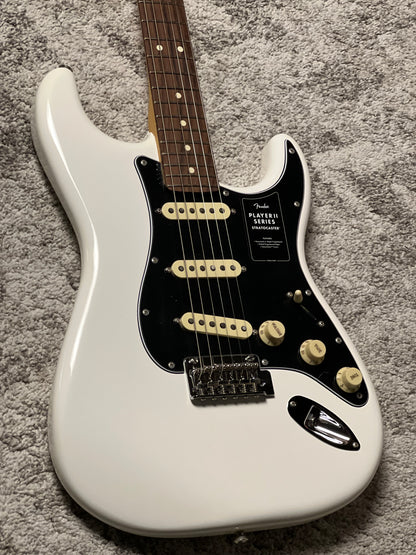 Fender Player II Stratocaster with RW FB in Polar White MXS24030919