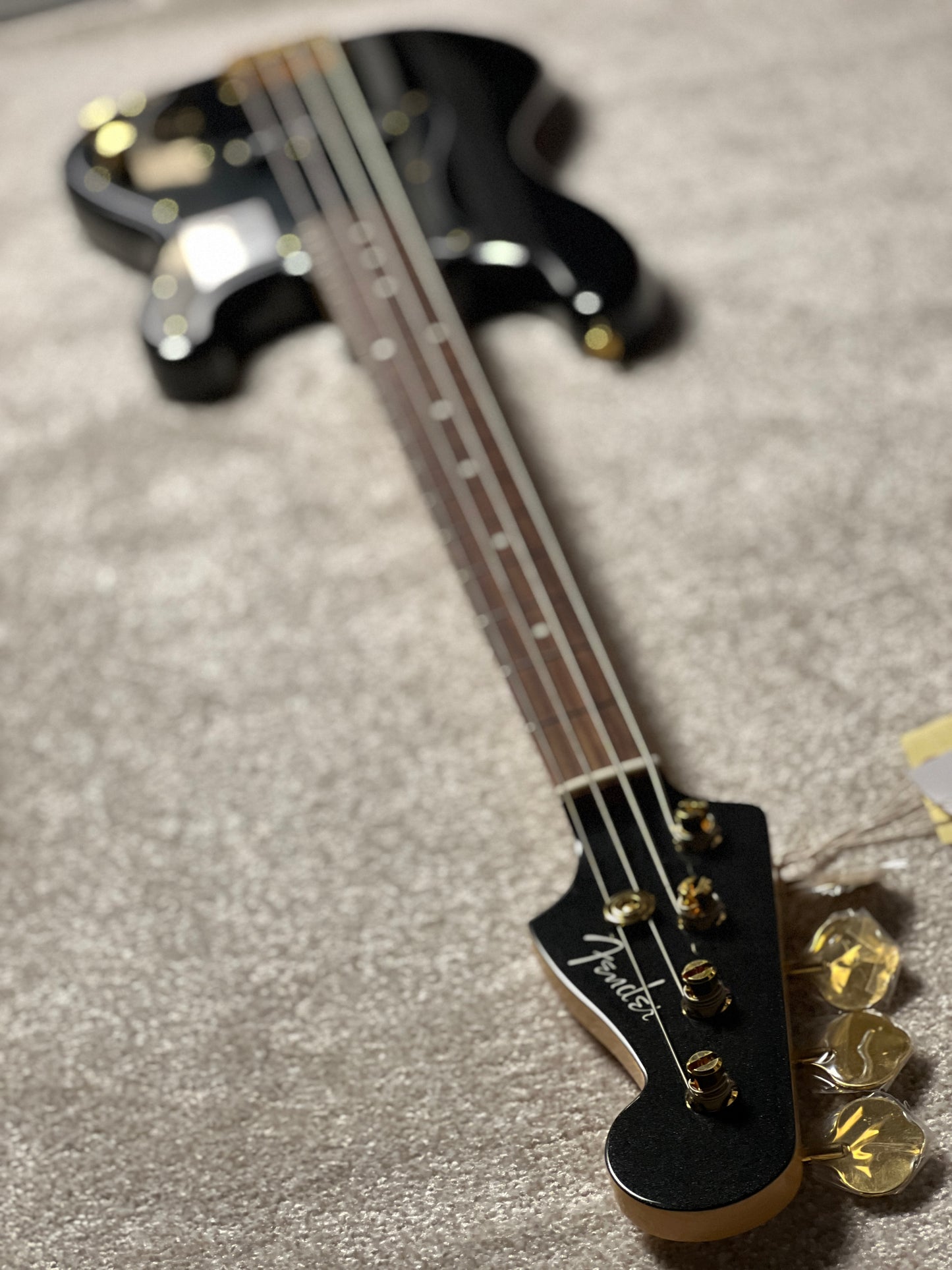 Fender Japan Traditional 2025 Collection 60s Precision Bass with RW FB in Black Pearl JD25012718