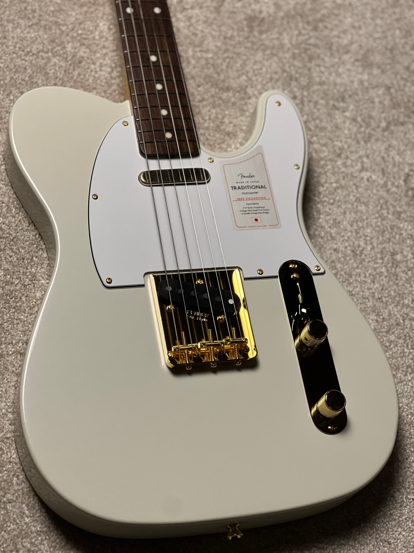 Fender Japan Traditional 2025 Collection 60s Telecaster with RW FB in White Pearl JD25014195