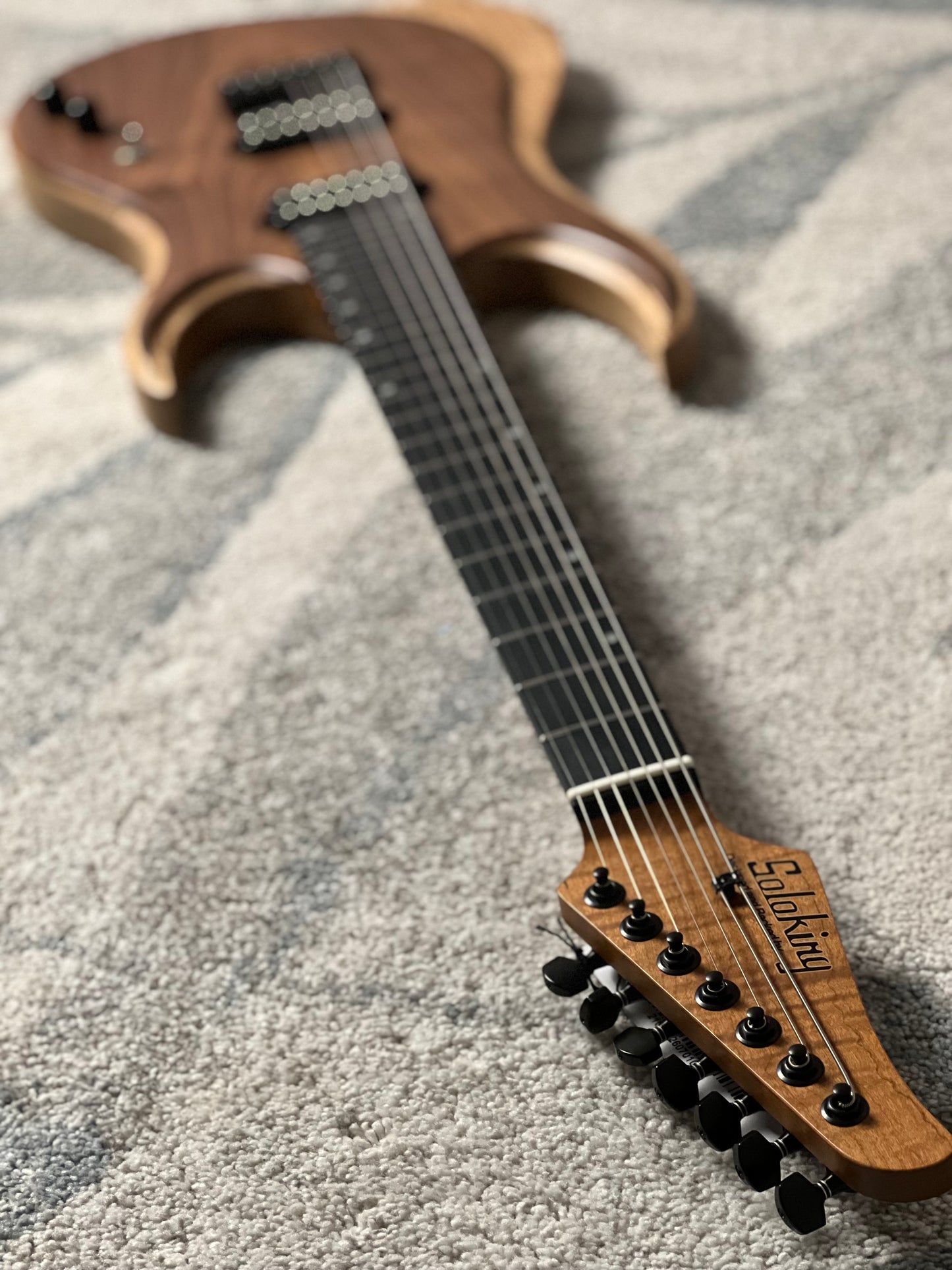 Soloking MW-7 Custom HH FMN in Natural with Exotic Walnut Top