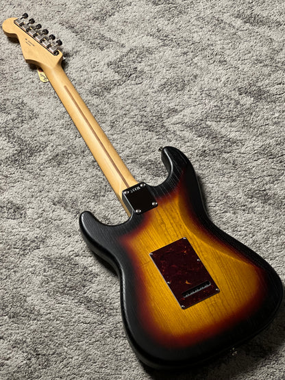 Fender MIJ Limited Stratocaster with RW FB in Raw Ash 3-Color Sunburst JD25011586