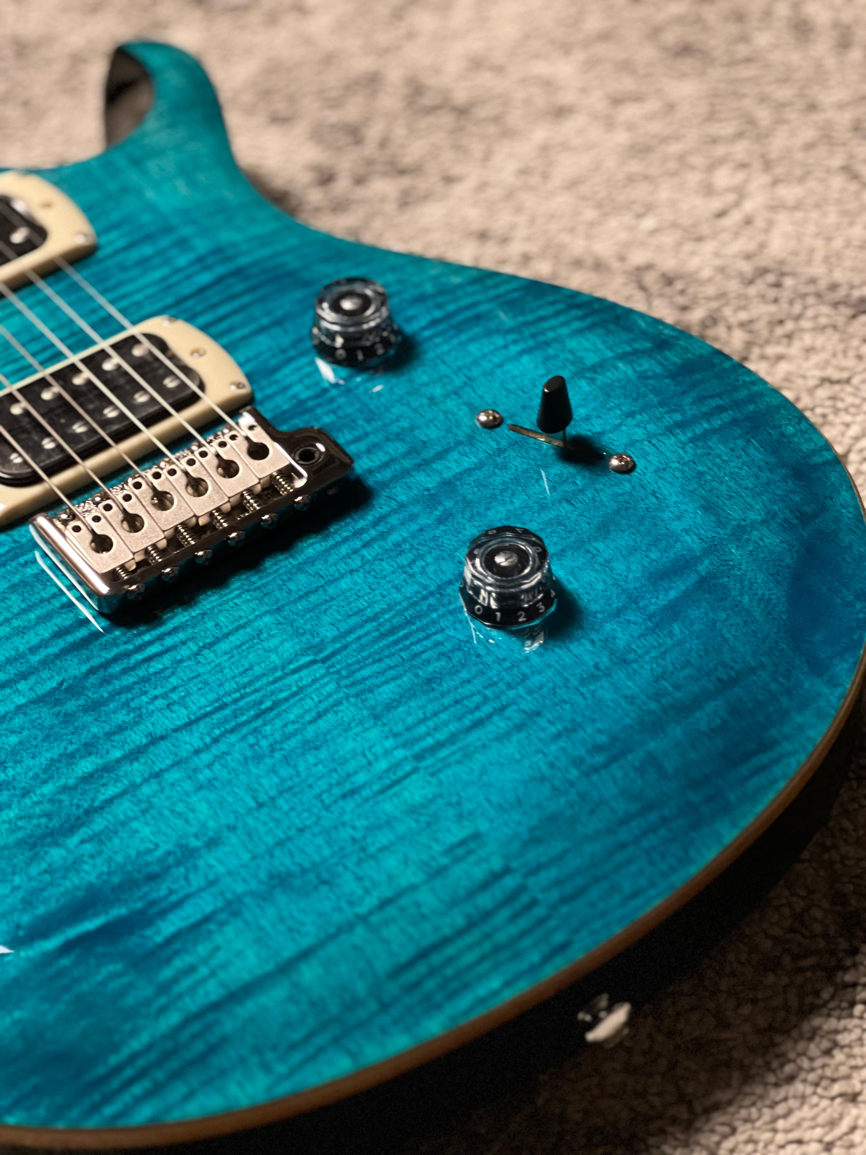 PRS SE Custom 24 in Blue Matteo – nafiriguitar.com
