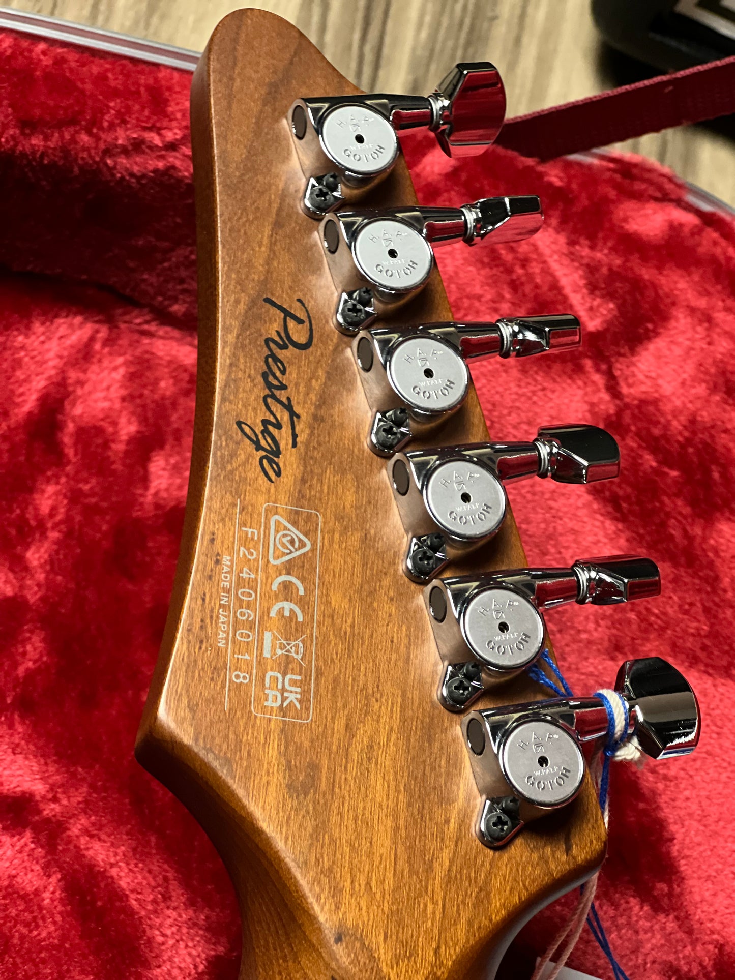 Ibanez Prestige Japan AZ2204-IBM สี Ice Blue Metallic