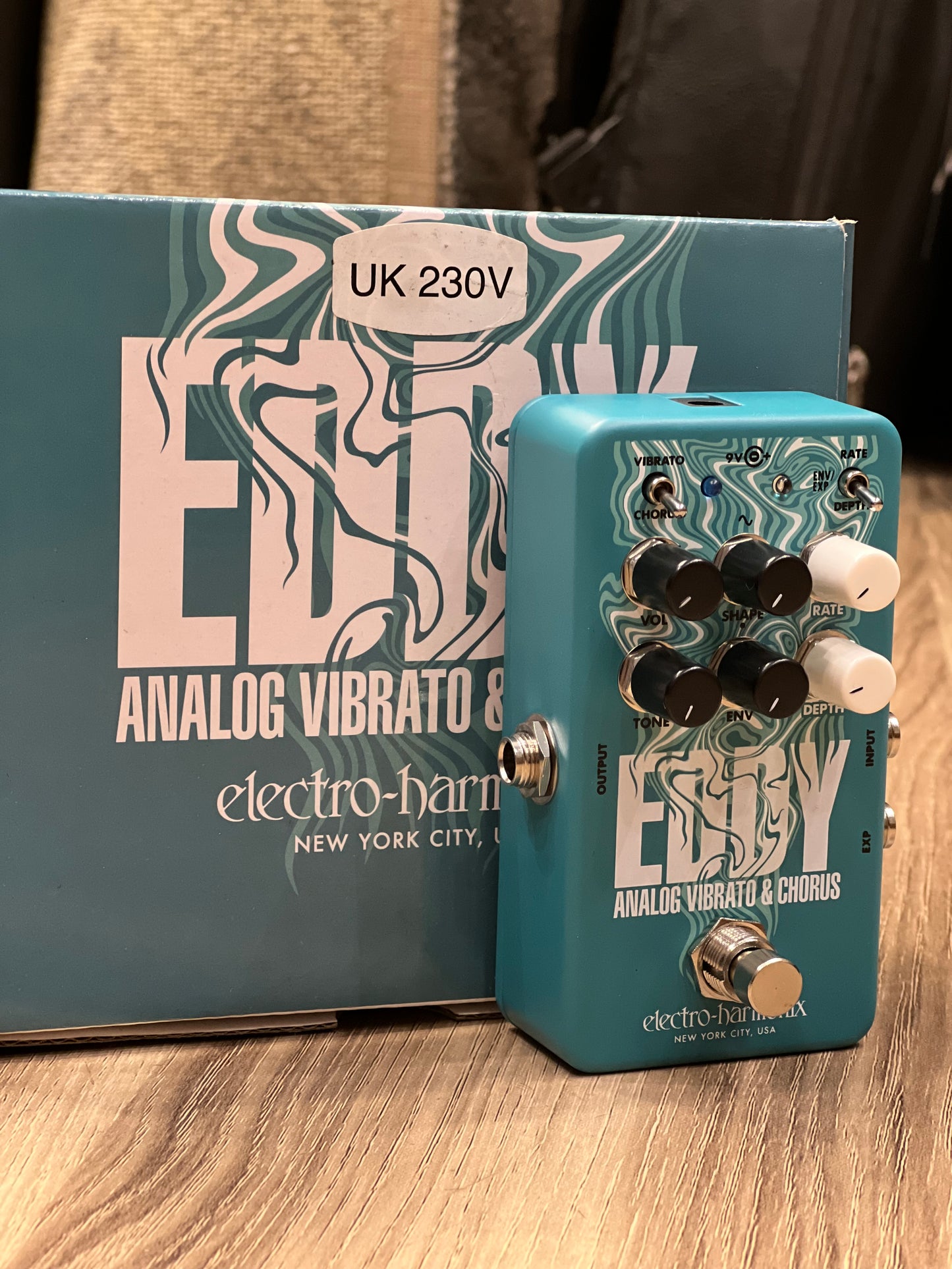Electro-Harmonix Eddy Analog Vibrato & Chorus Guitar Effects Pedal