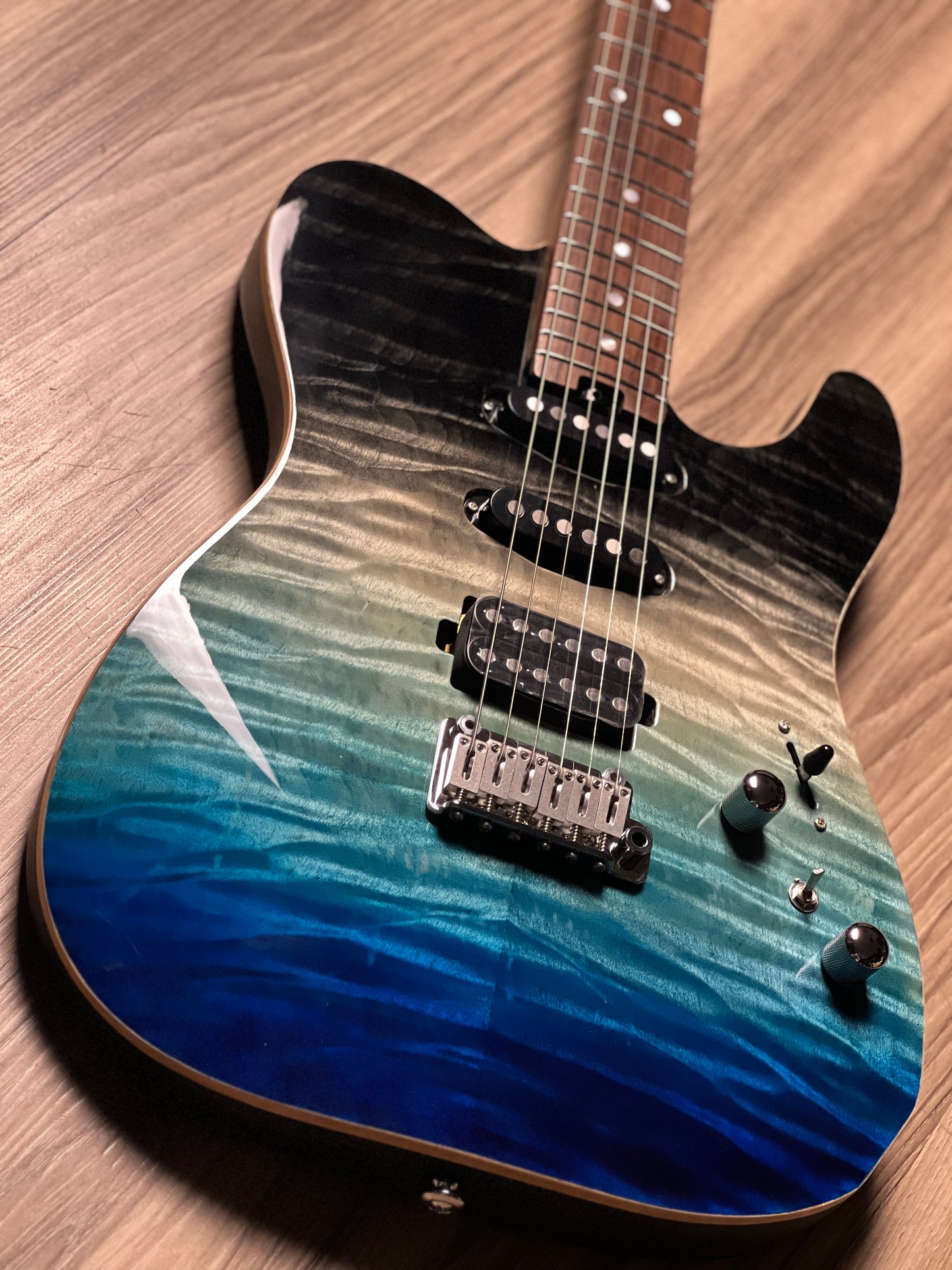 Soloking MT-1 Custom 22 HSS Quilt With Rosewood FB in Ocean Storm Double Wipeout JESCAR