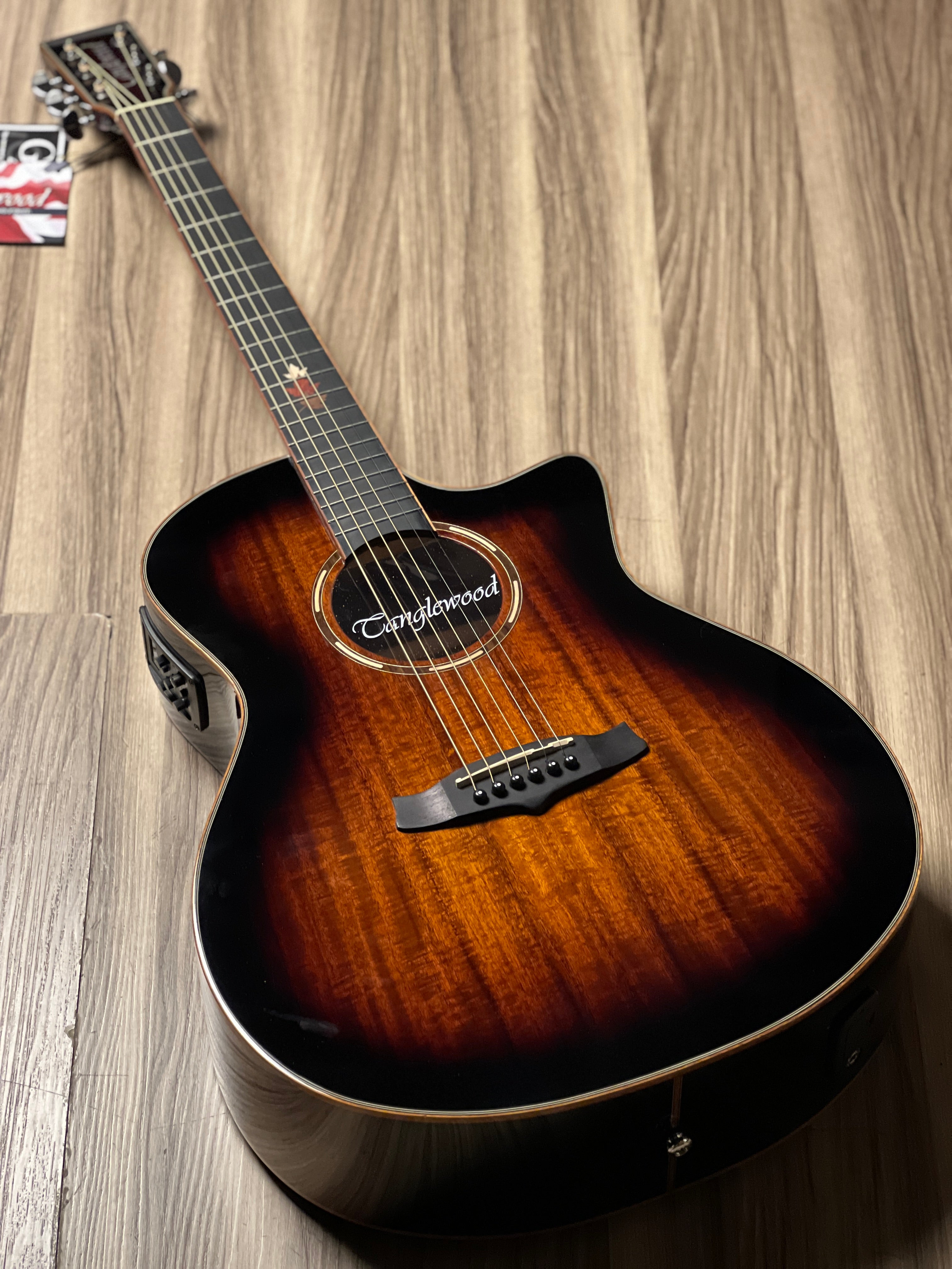 Tanglewood TWX6 CEK Winterleaf Exotic Ventian Cutway in Autumn
