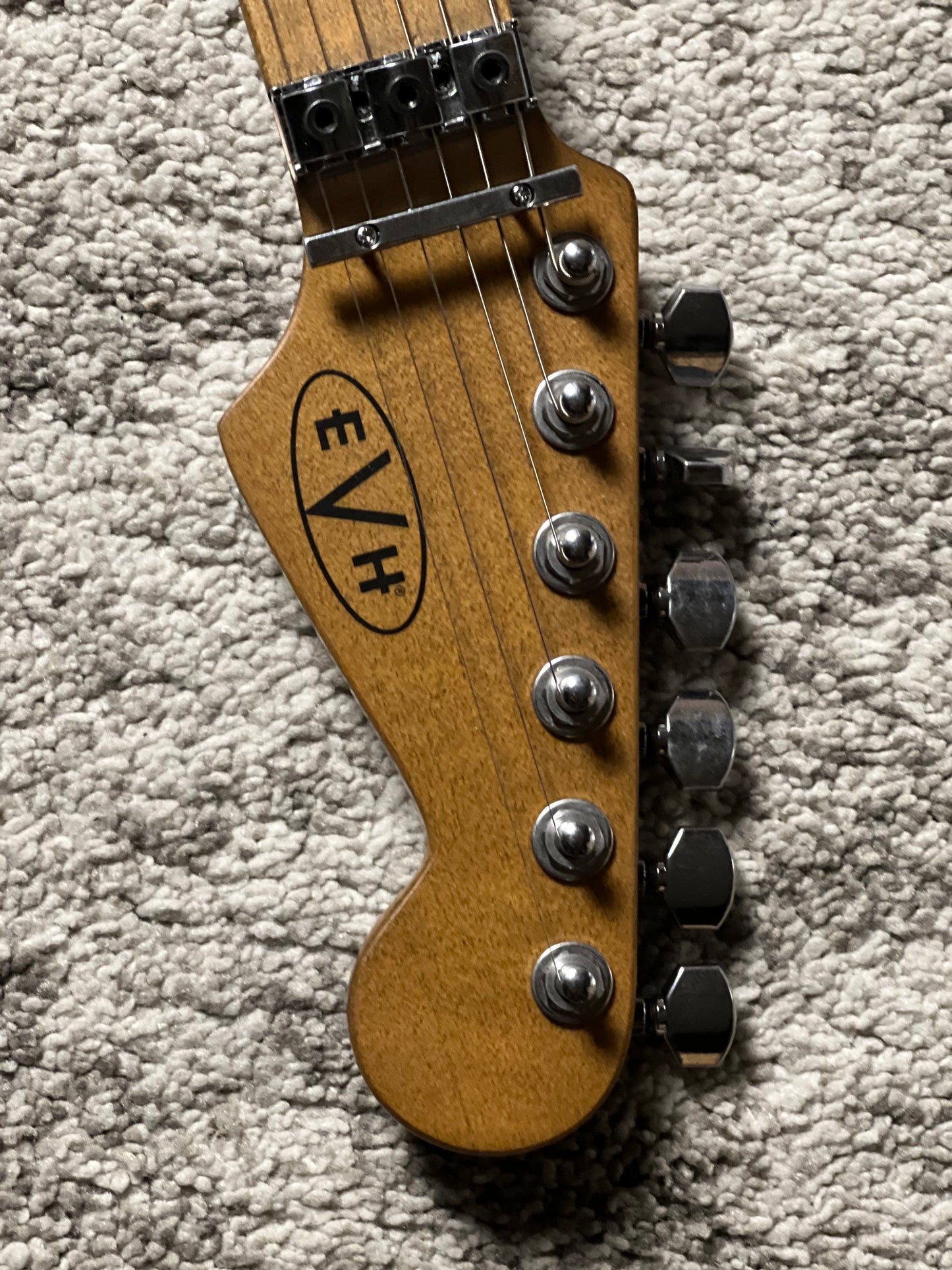 EVH Striped Series Frankenstein Relic - Red/Black/White EVH2202273