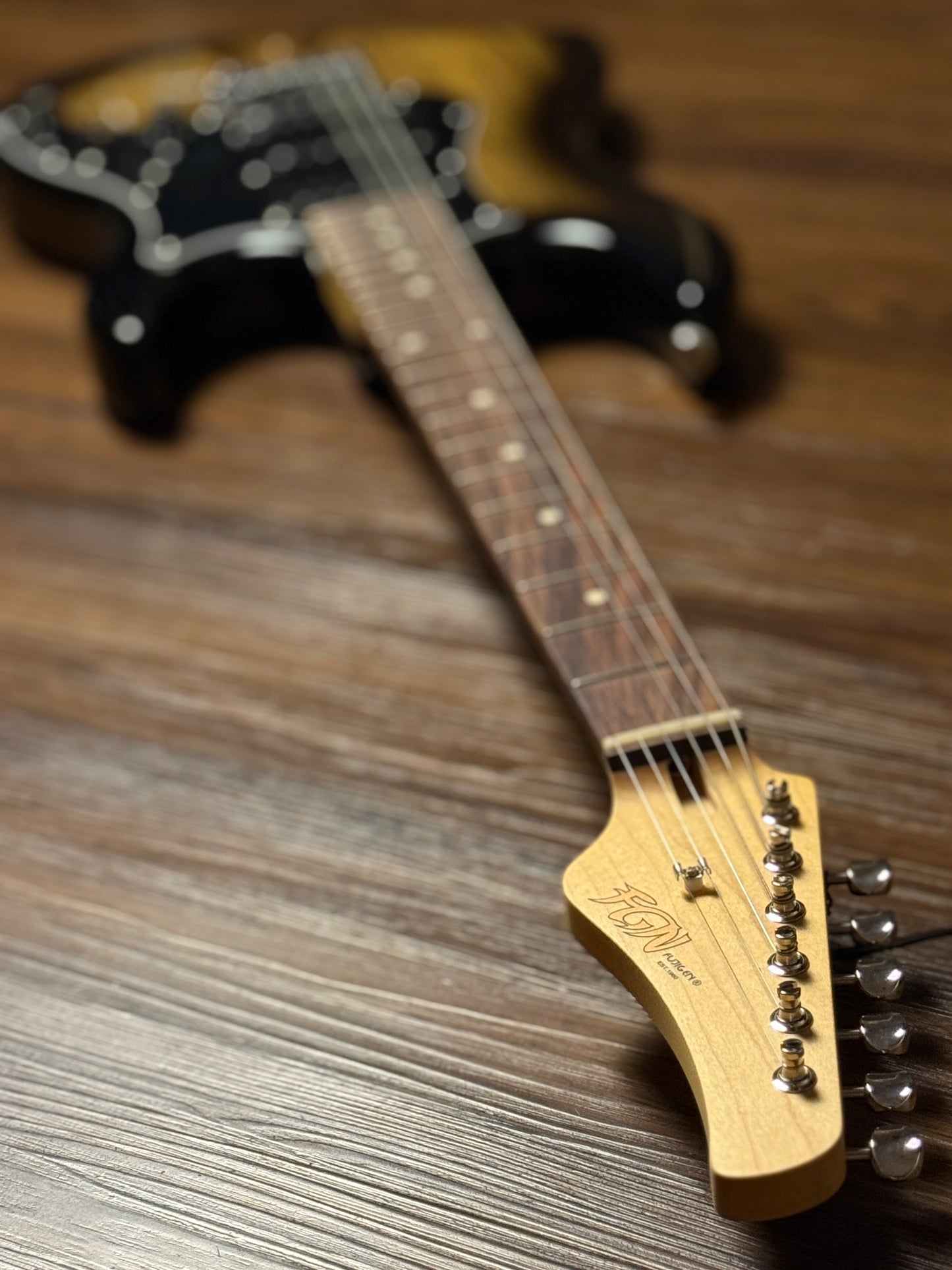 Fujigen FGN Odssey Series J Standard JOS2-TD-EW1-R/DMT in Dark Mocha Burst F230215