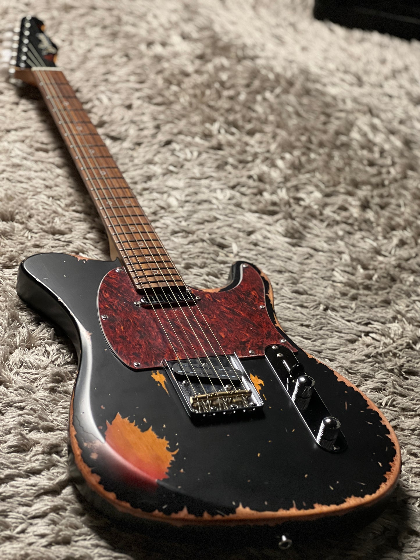 Dhatarattha Performance DTL in Black Over Sunburst with RW FB and Nitrocellulose Lacquer Relic