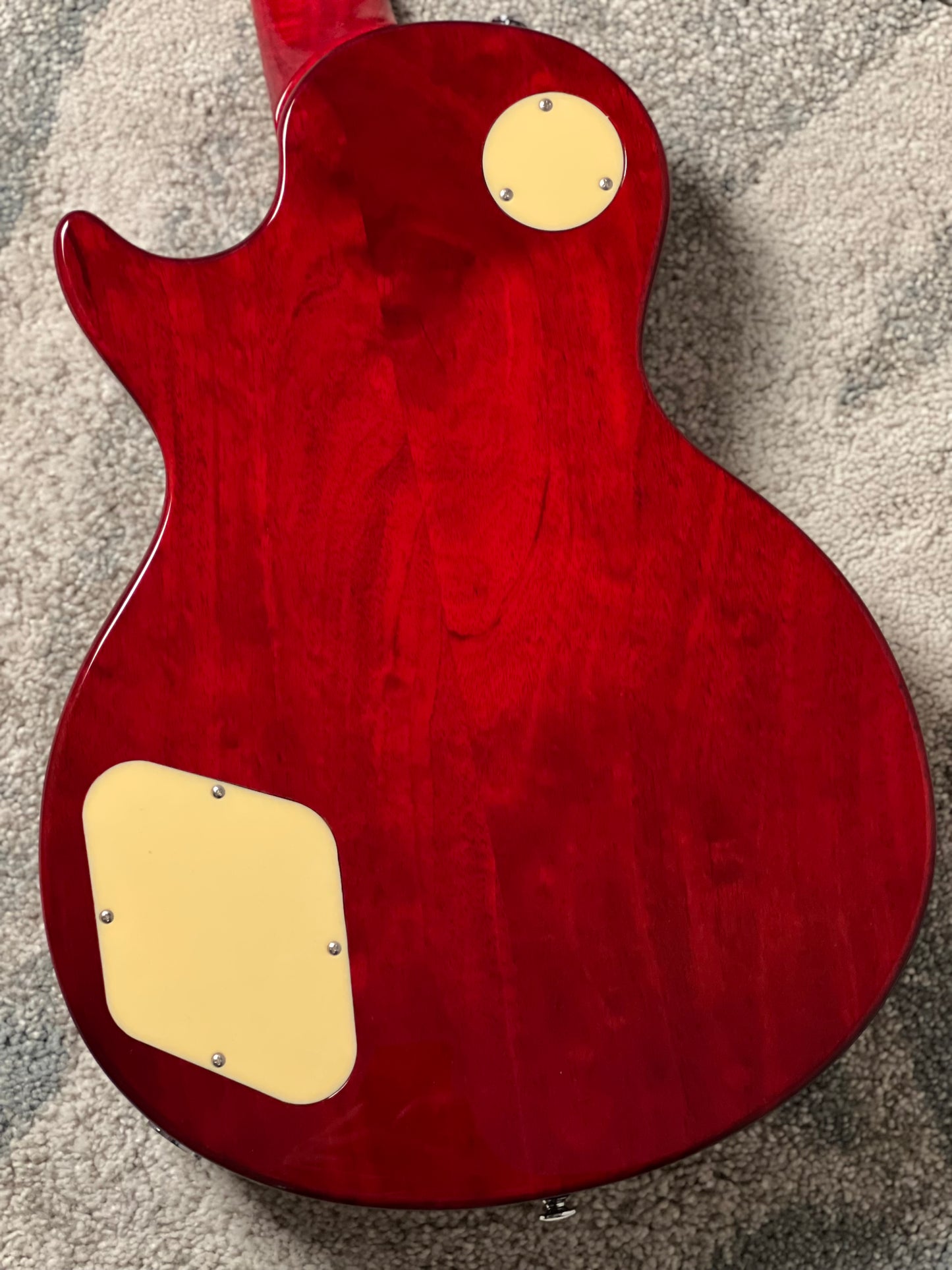 Soloking MLP Tribute-II in Cherry Sunburst