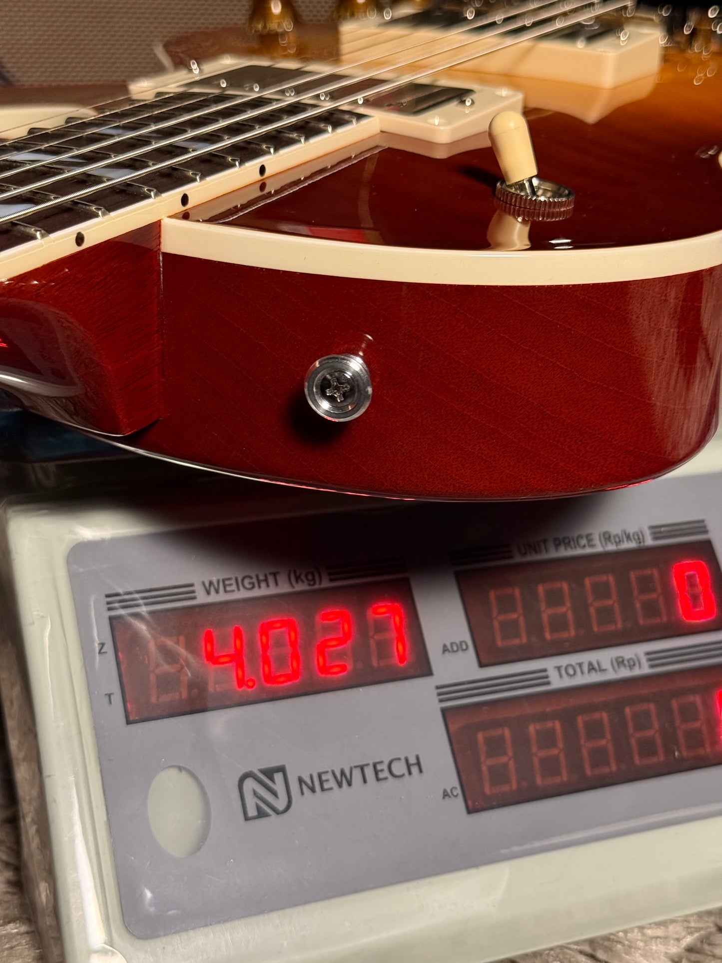 Saito 33BEYOND in Tea Burst 25009